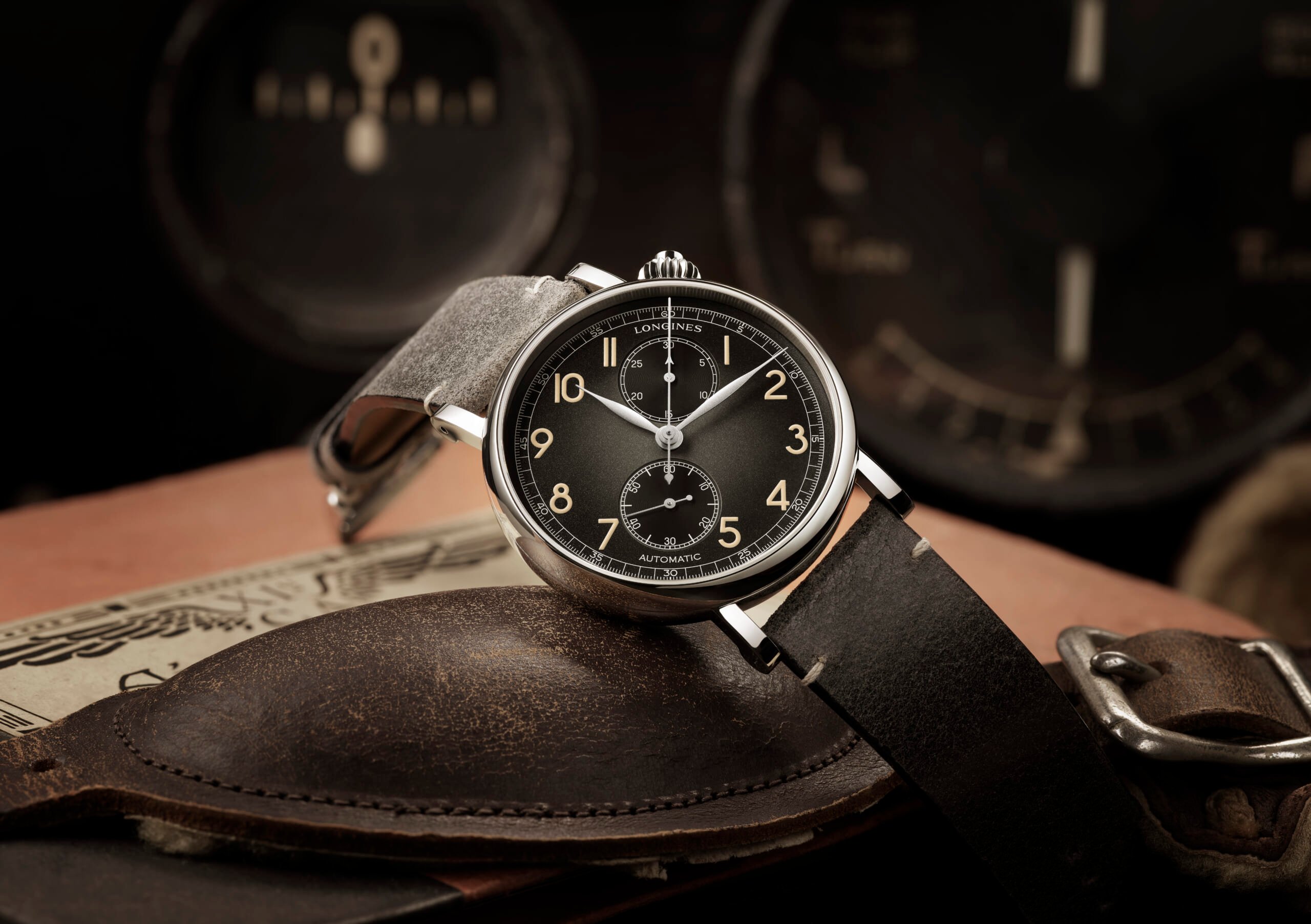 Montre_aviation_788_L2_823_4_53_2_ambiance_PR_