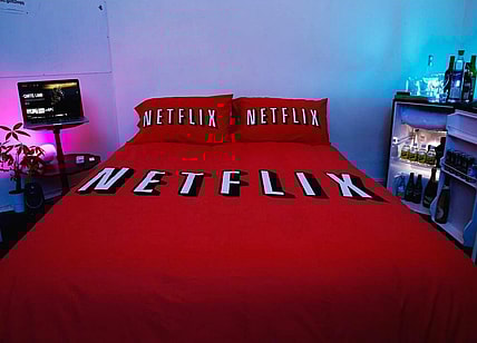 netflix-and-chill-airbnb-main.jpg
