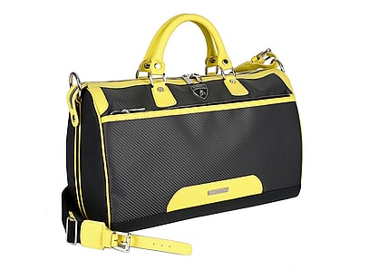 lambo-luggage-1.jpg