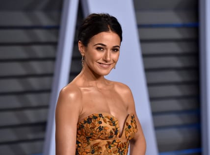 Emmanuelle-Chriqui-super-troopers