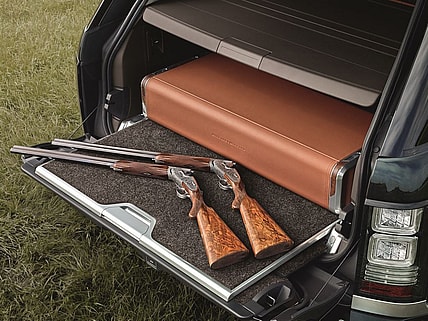 Holland___Holland_Range_Rover_Interior_05_LowRes.jpg