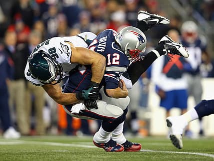 np_031516_nfl_concussion_tackle.jpg