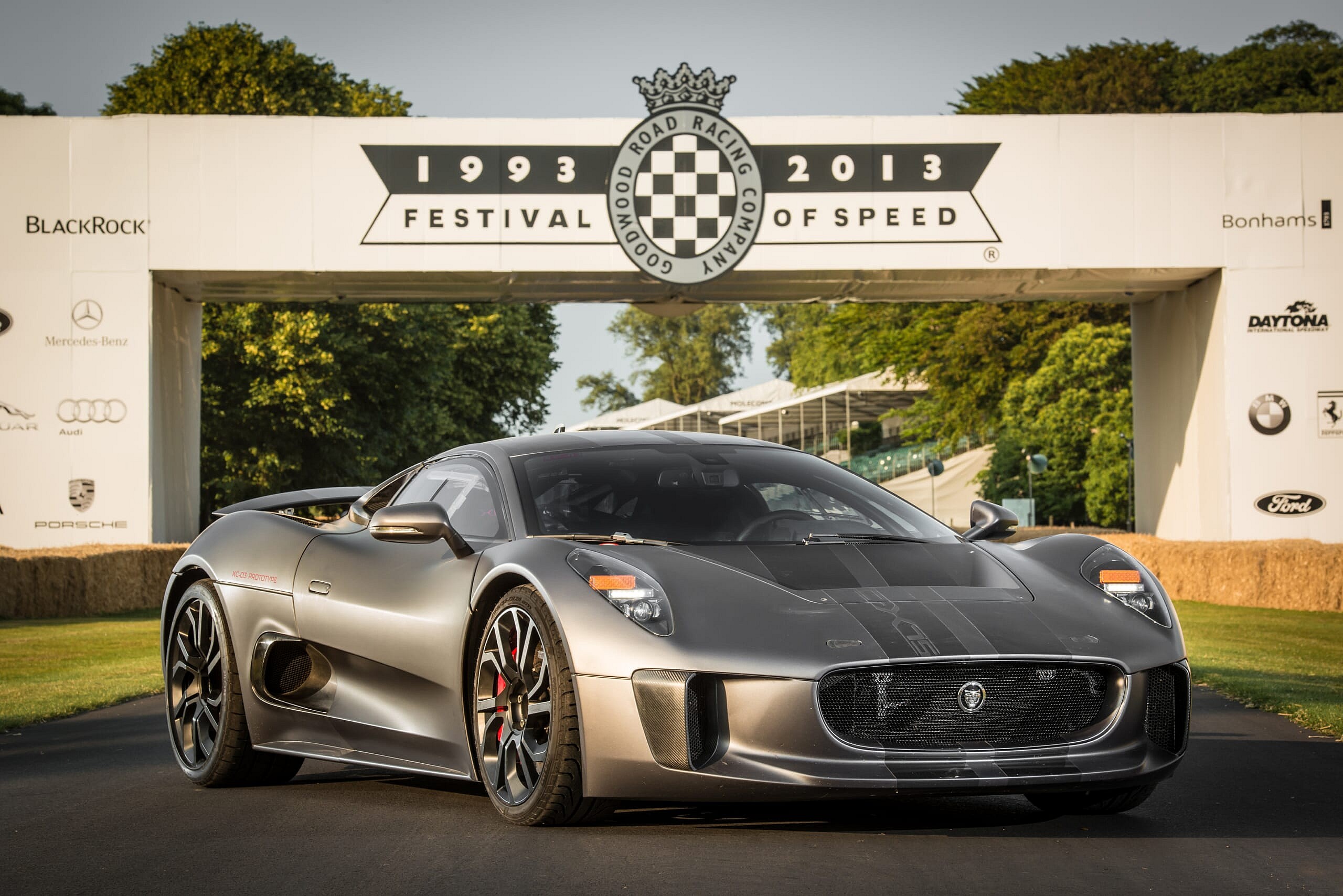 jagcx75goodwoodfosimage1120713.jpg