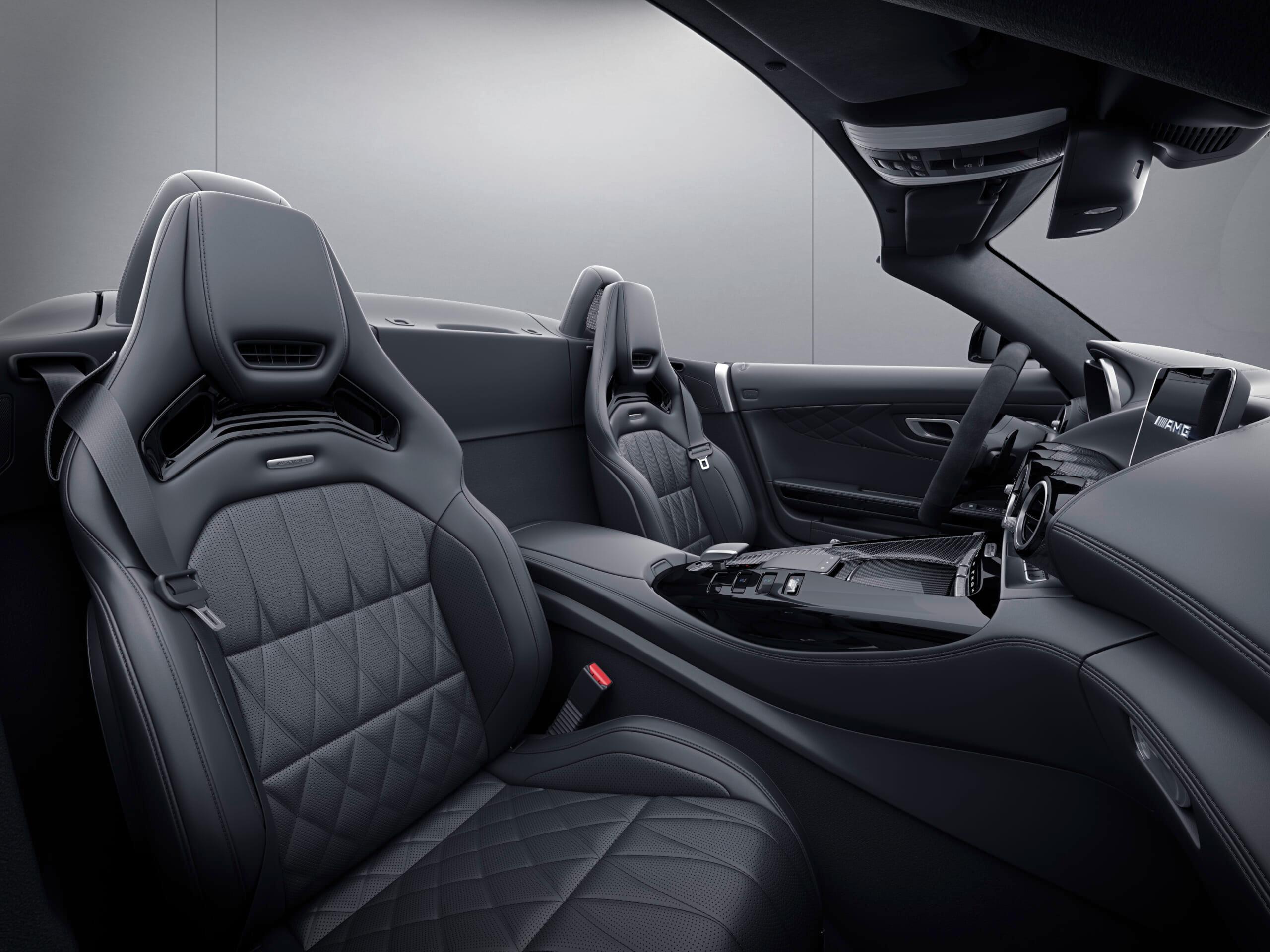 2021 Mercedes-AMG GT Stealth Edition (6)