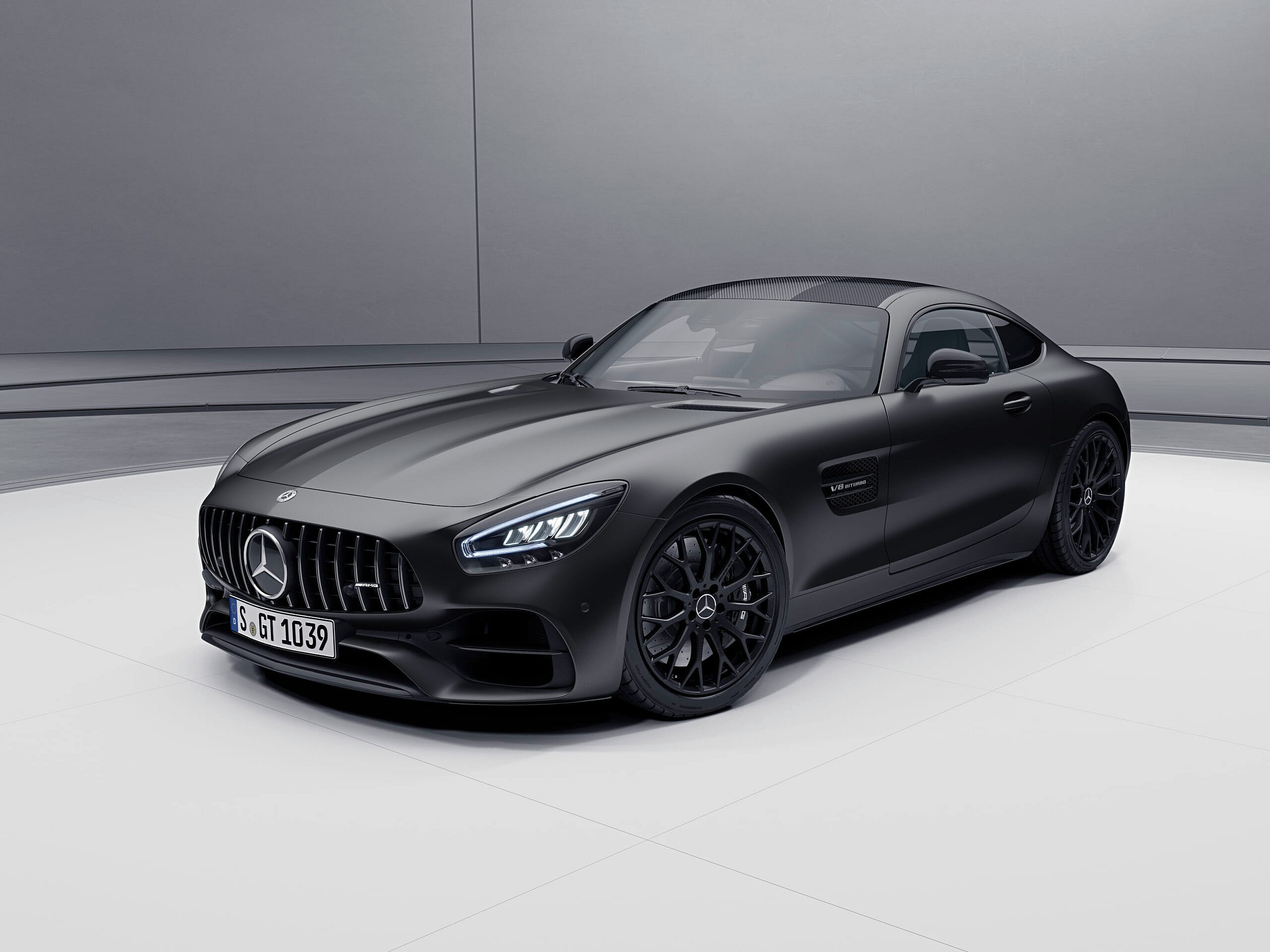 2021 Mercedes-AMG GT Stealth Edition  (2)