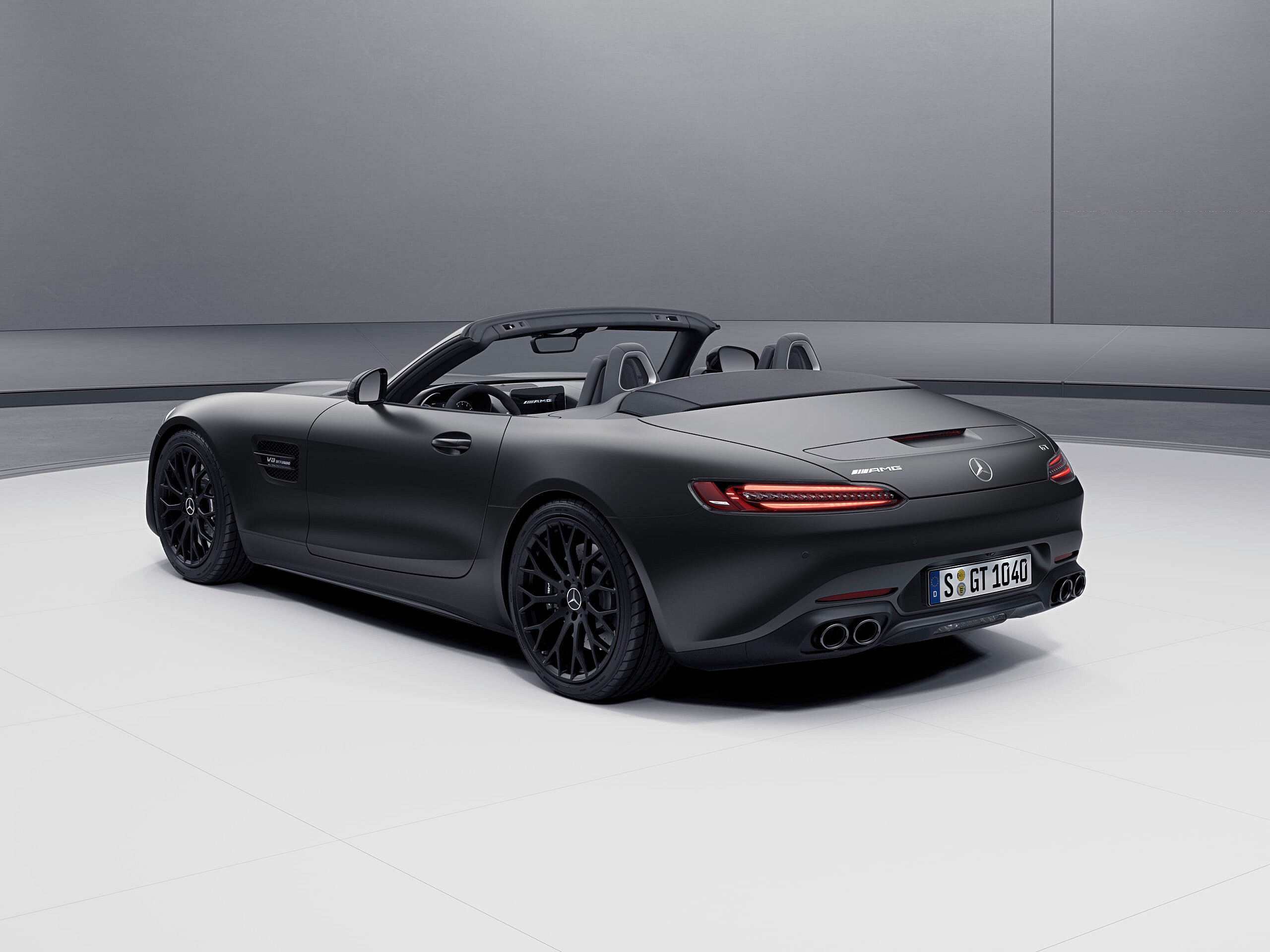 2021 Mercedes-AMG GT Stealth Edition  (4)