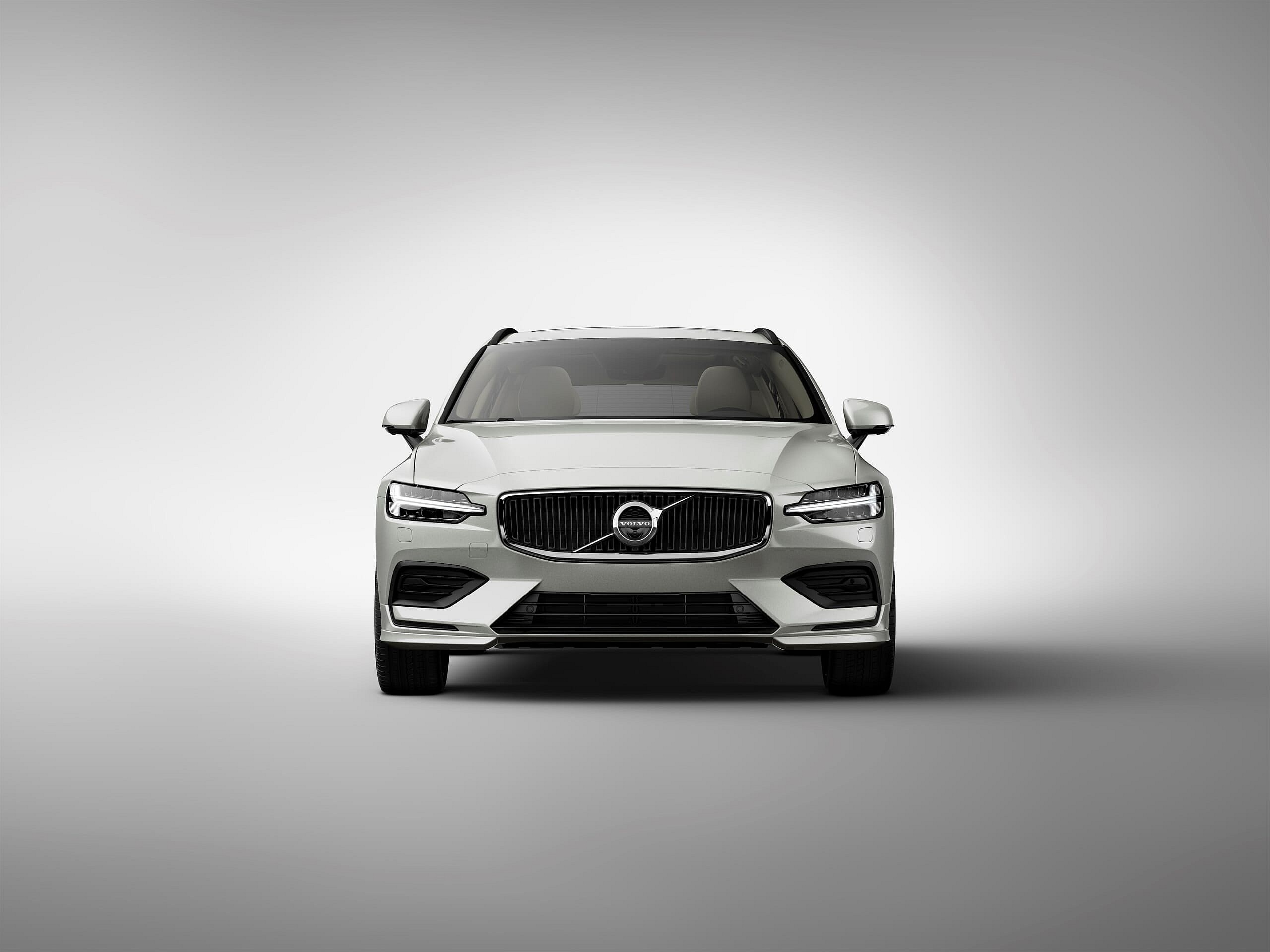 223536_New Volvo V60 exterior