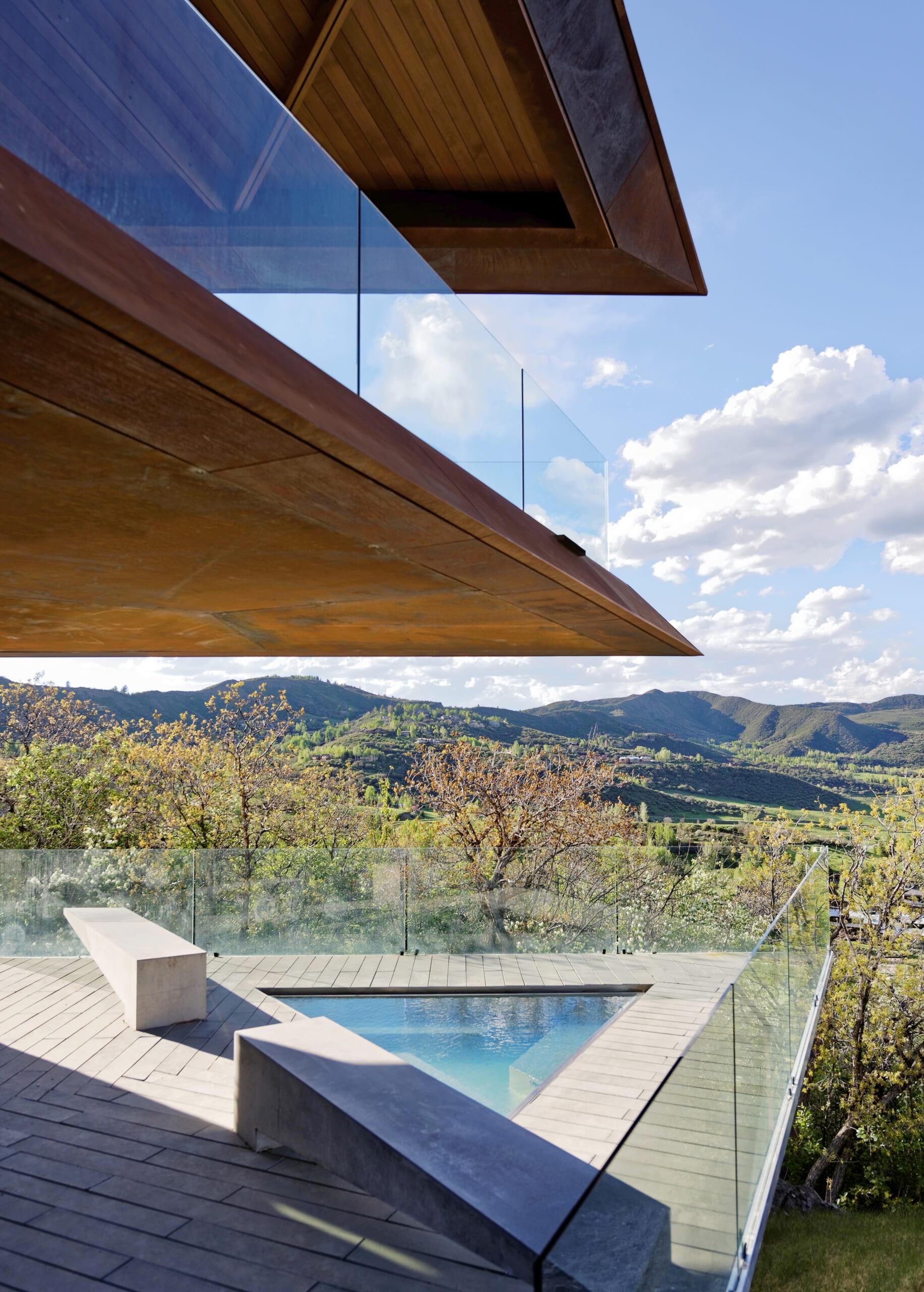 44686-main_2766-2_44686_sc_v2com owl creek house