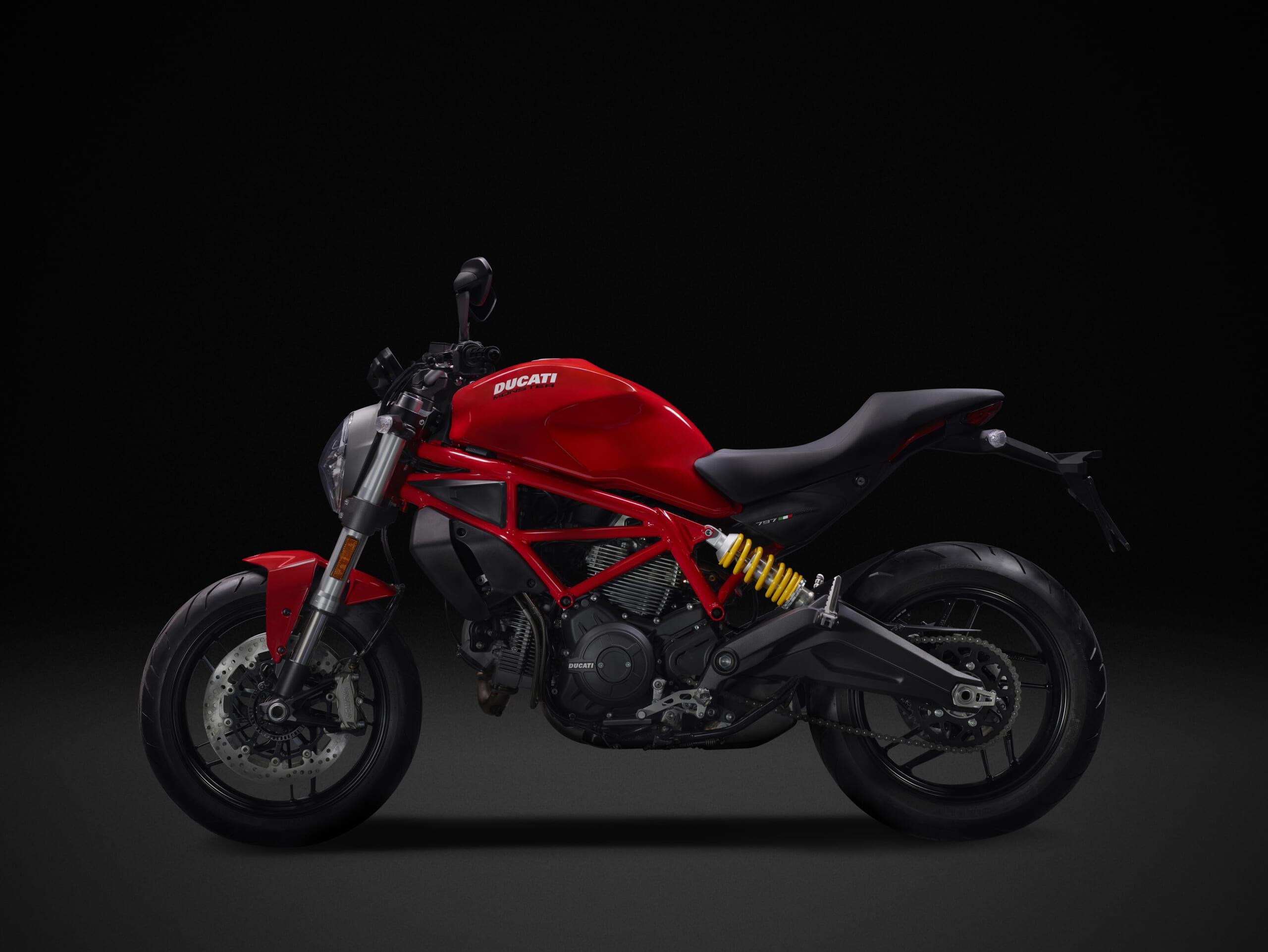 3-06 MONSTER 797.jpg