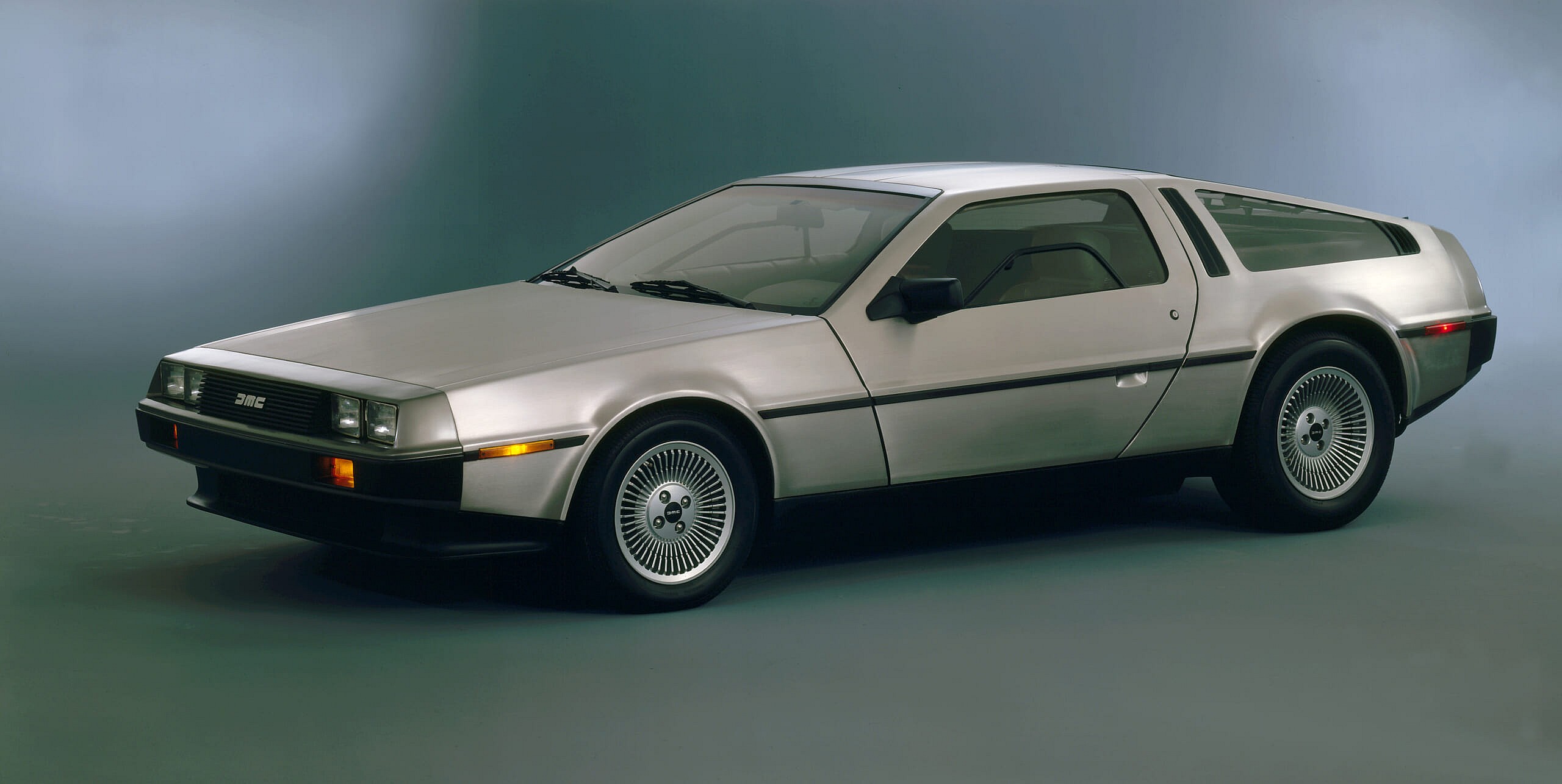 DeLorean 09