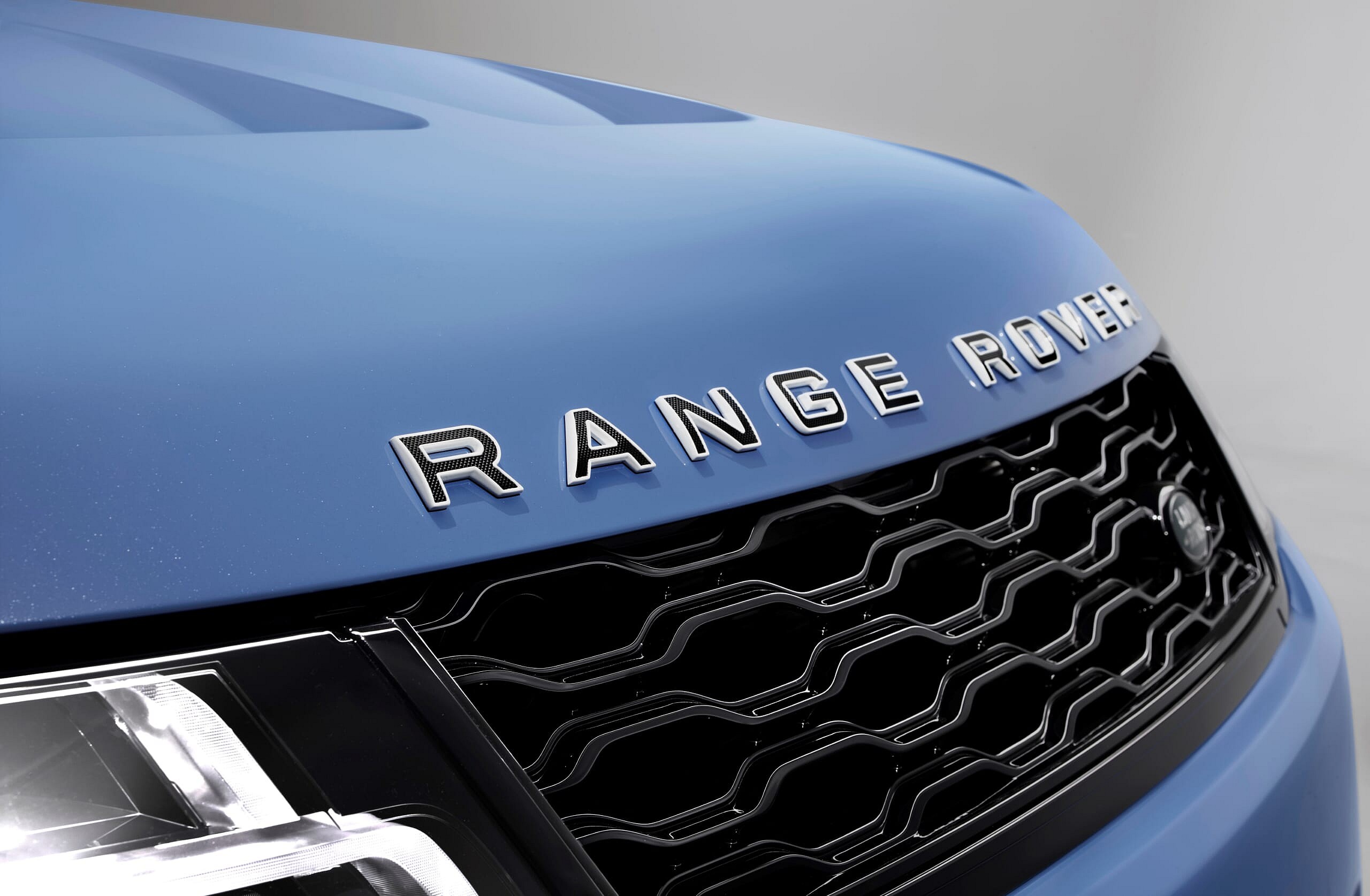 Land Rover Range Rover Sport SVR Ultimate Edition 1_small (3)