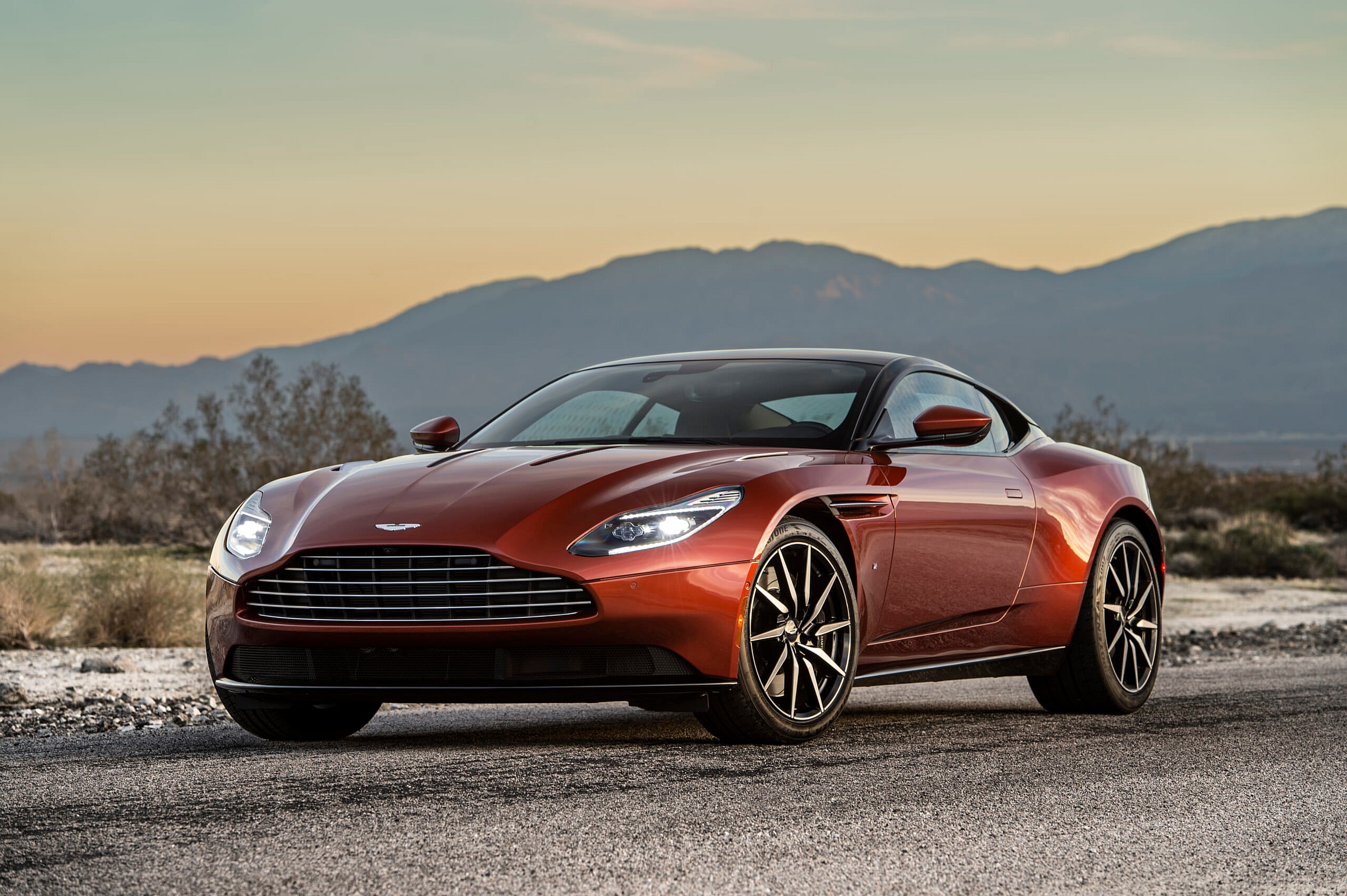 09-aston-martin-db11