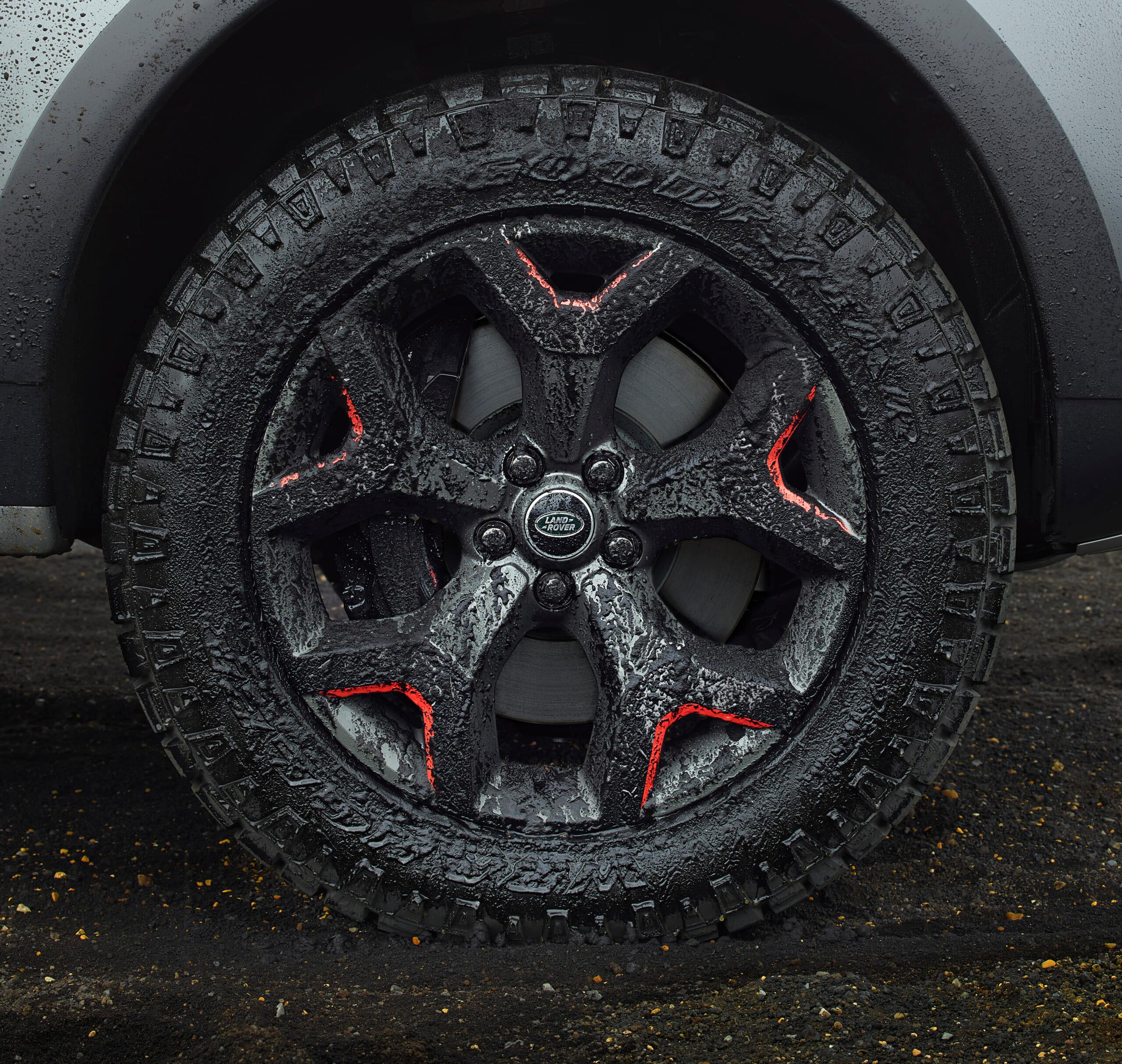 Land Rover Discovery SVX2