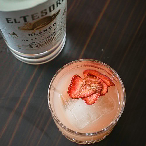 INSTA_500_500WinningPunch