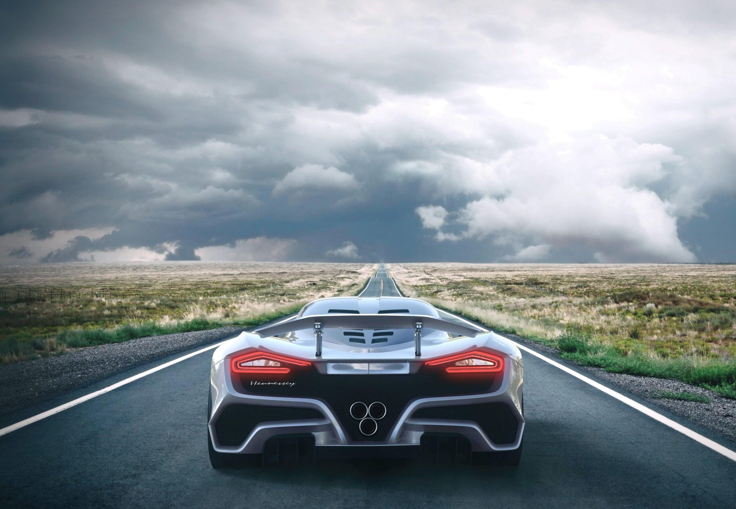 F5-Hennessey-Rear-Storm-Centered