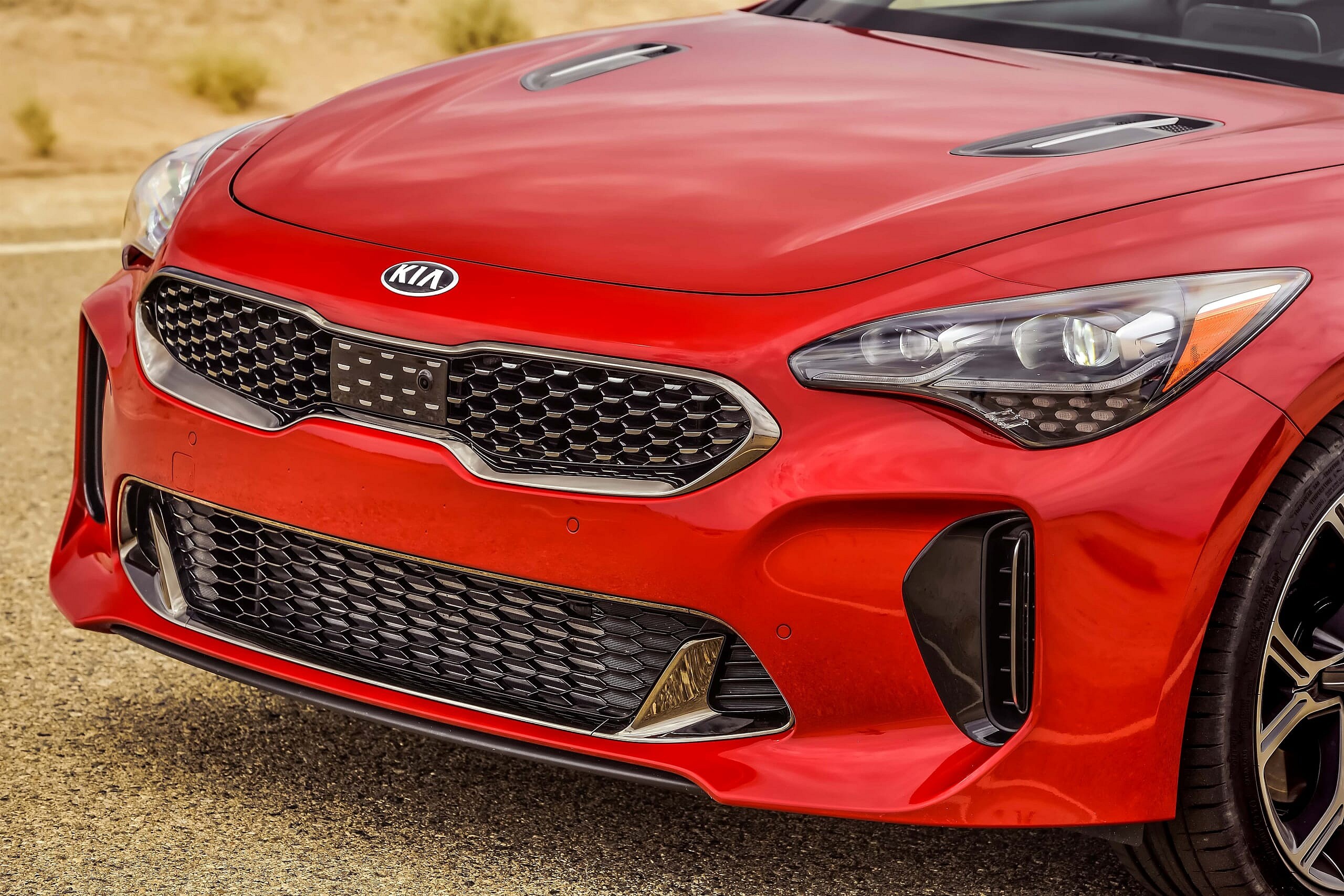 12914_2018_Kia_Stinger_GT2_RWD