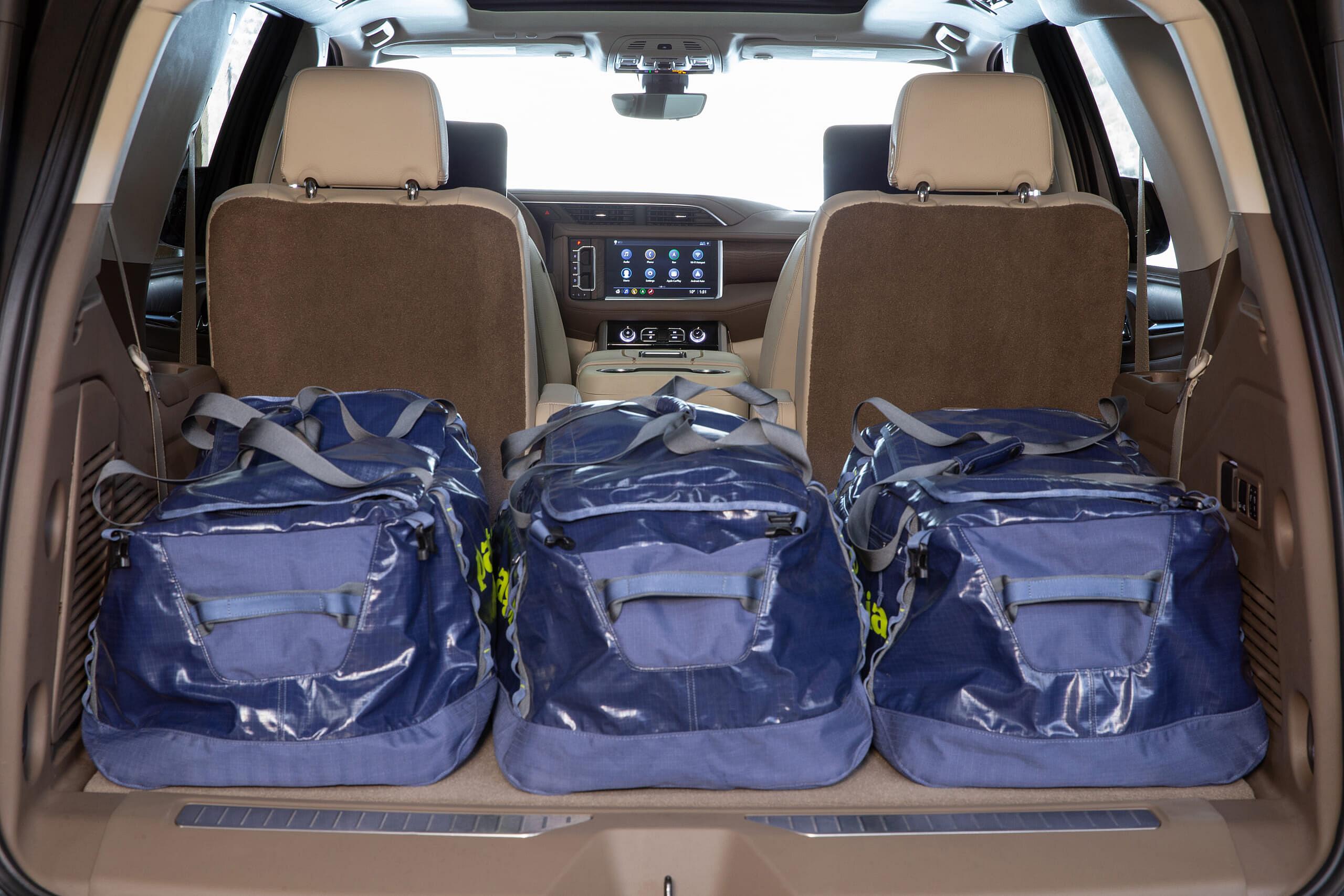 2021-GMC-Yukon-Denali-059
