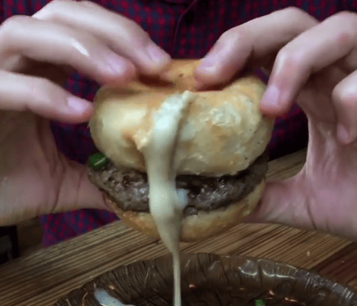 Zit Burger [Instagram/Devour Power]