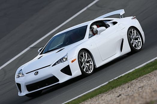 17_LFA-prv.jpg