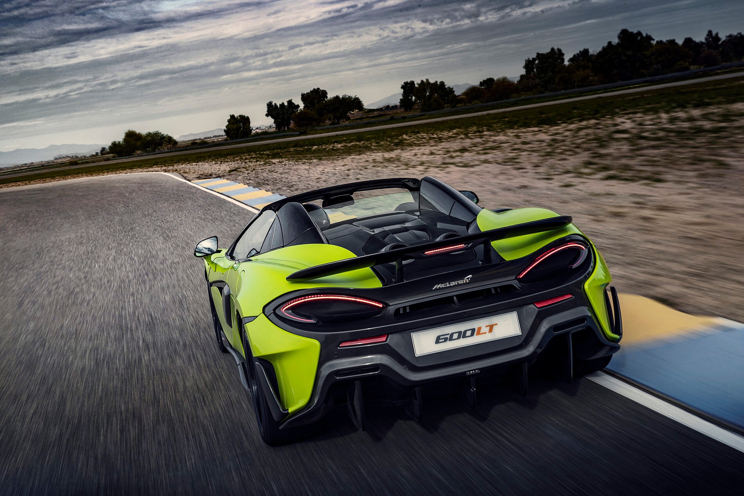 McLaren-600LTSpider-GlobalTestDrive-0063
