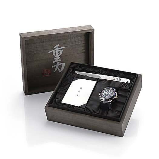 MRG-G2000RJ-2A-box