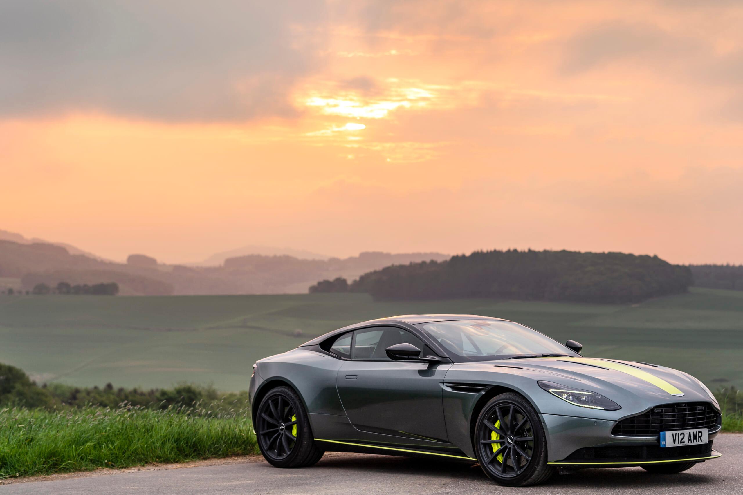 Aston_Martin_DB11_AMR_-_Signature_Edition (4)