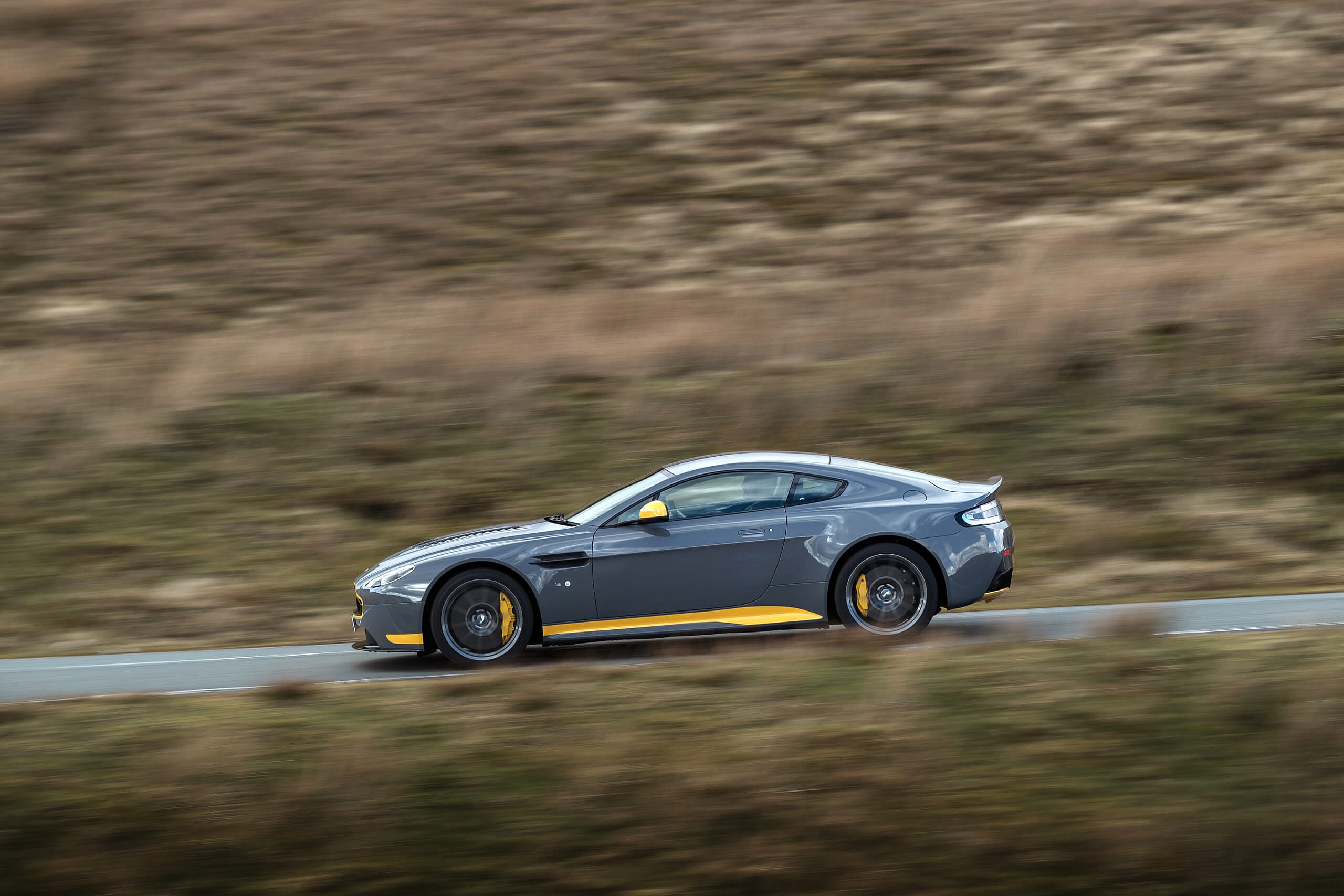 v12-vantages_manual_060416_17.jpg