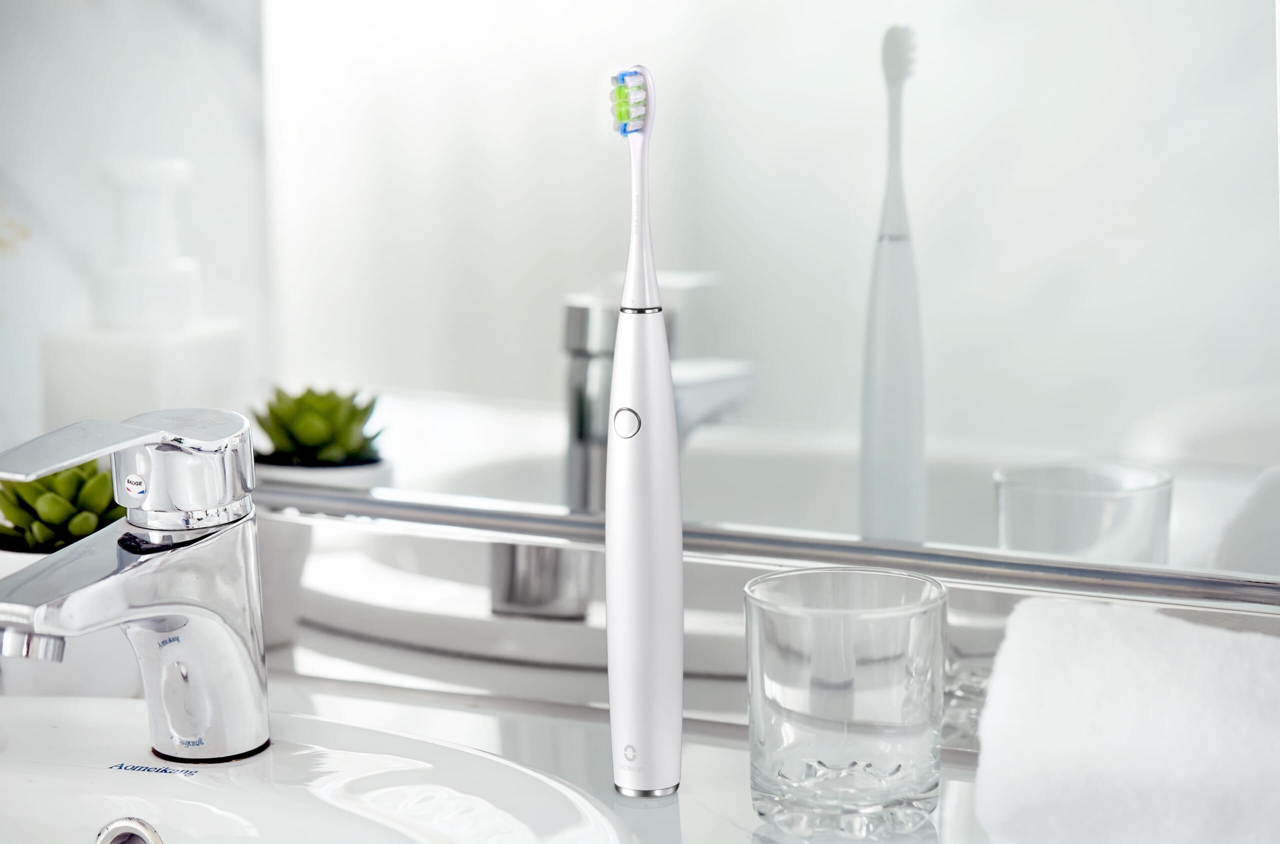 oclean on white