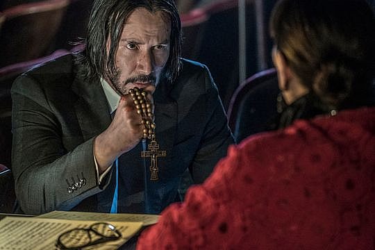 keanu-reeves-john-wick-rosary-lionsgate