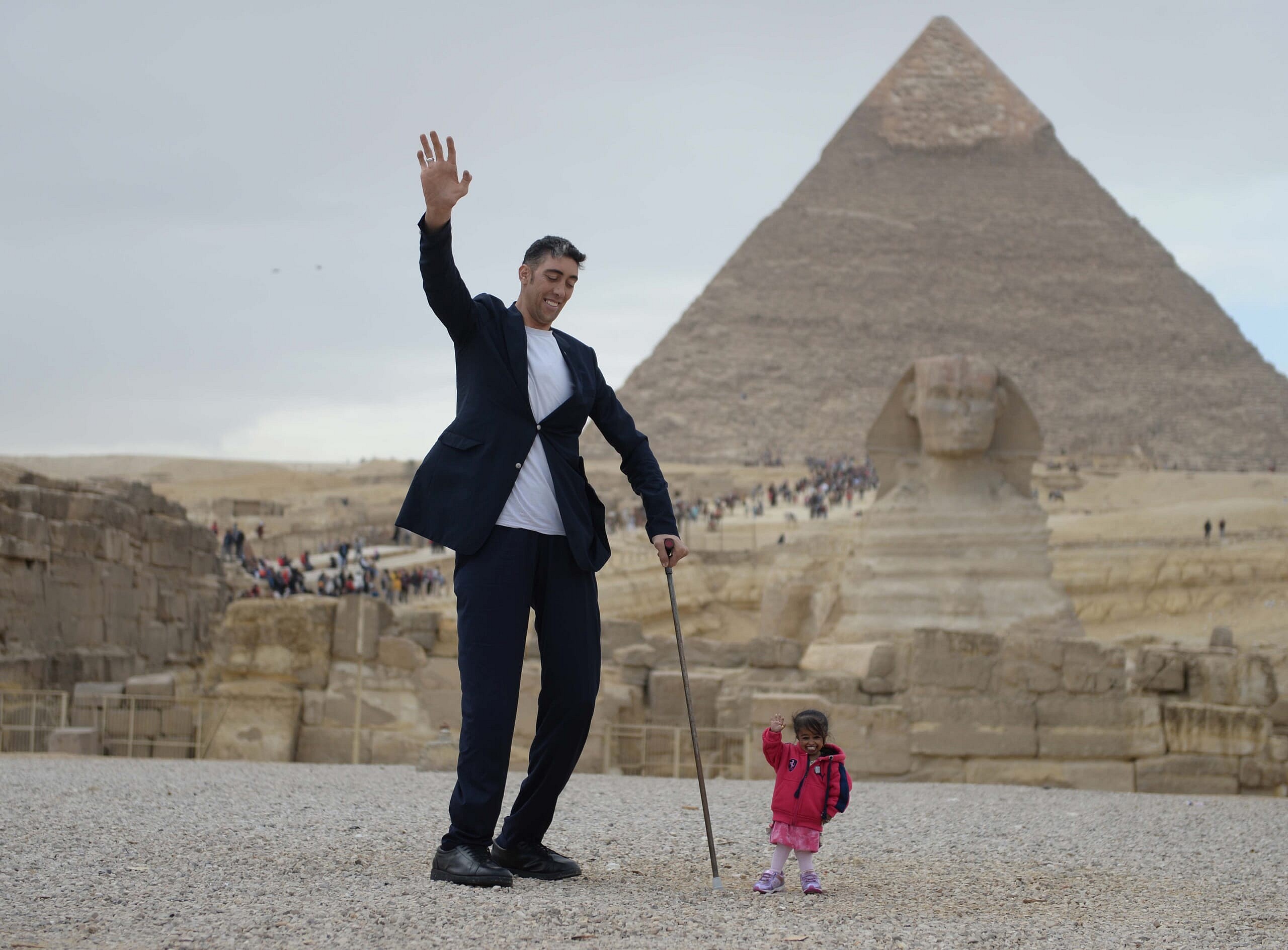 World's Tallest Man Shortest Woman