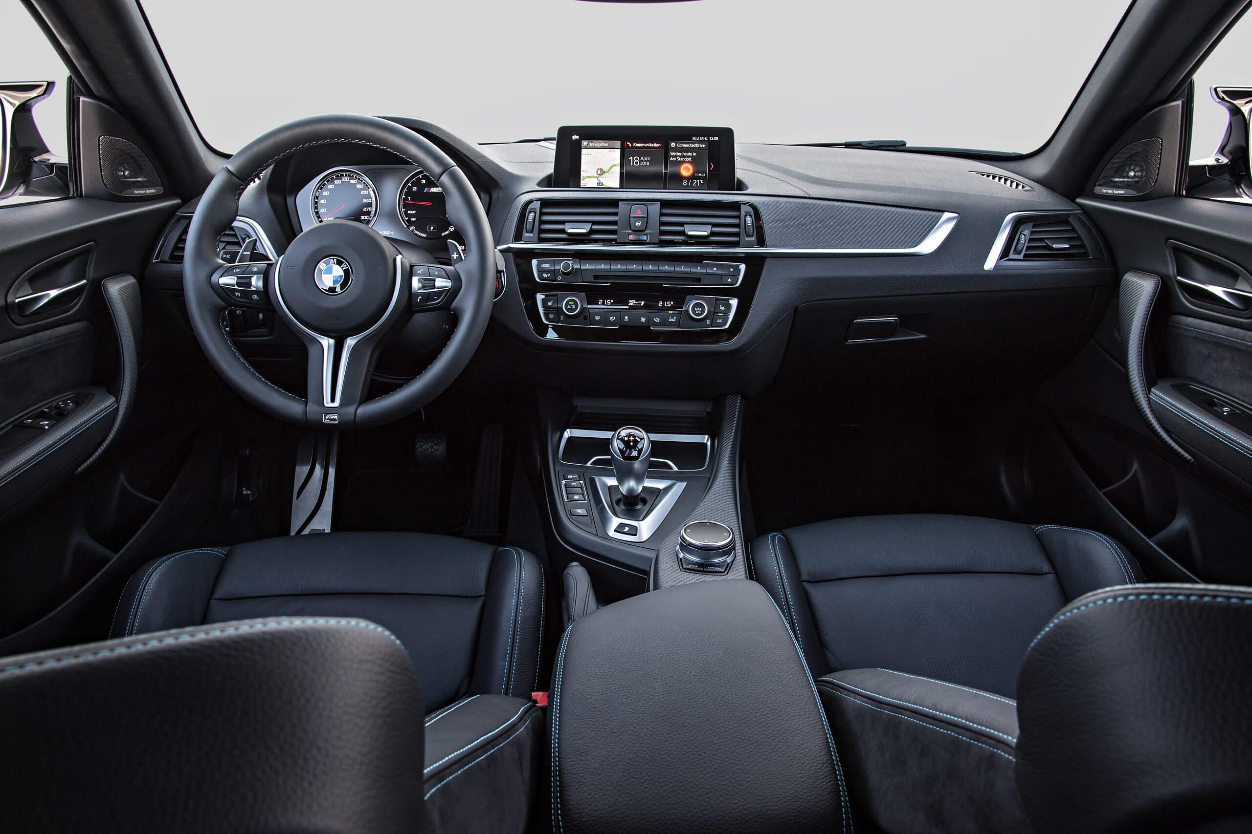 P90298676_highRes_the-new-bmw-m2-compe