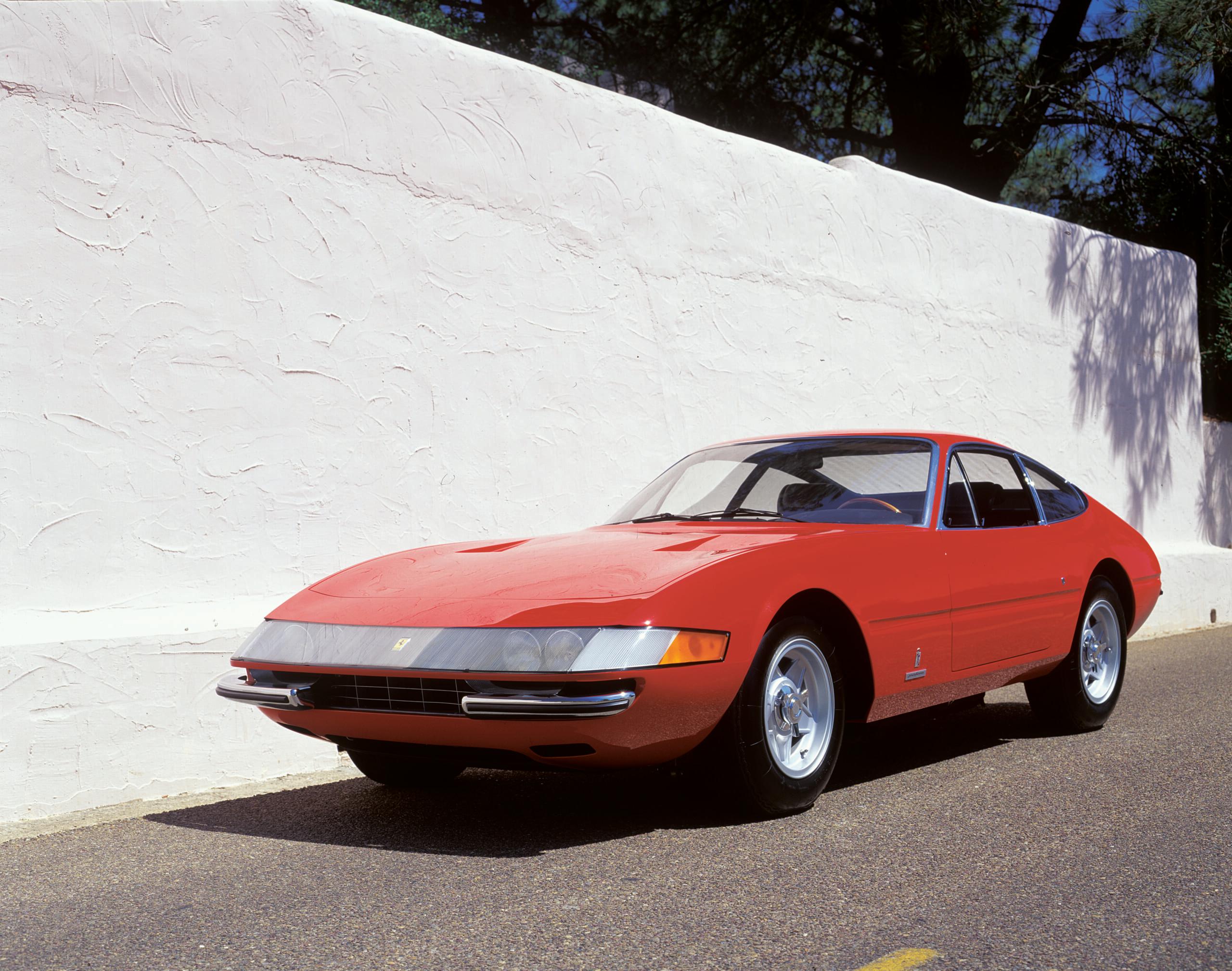 365GTB4DaytonaBerlinetta.jpg