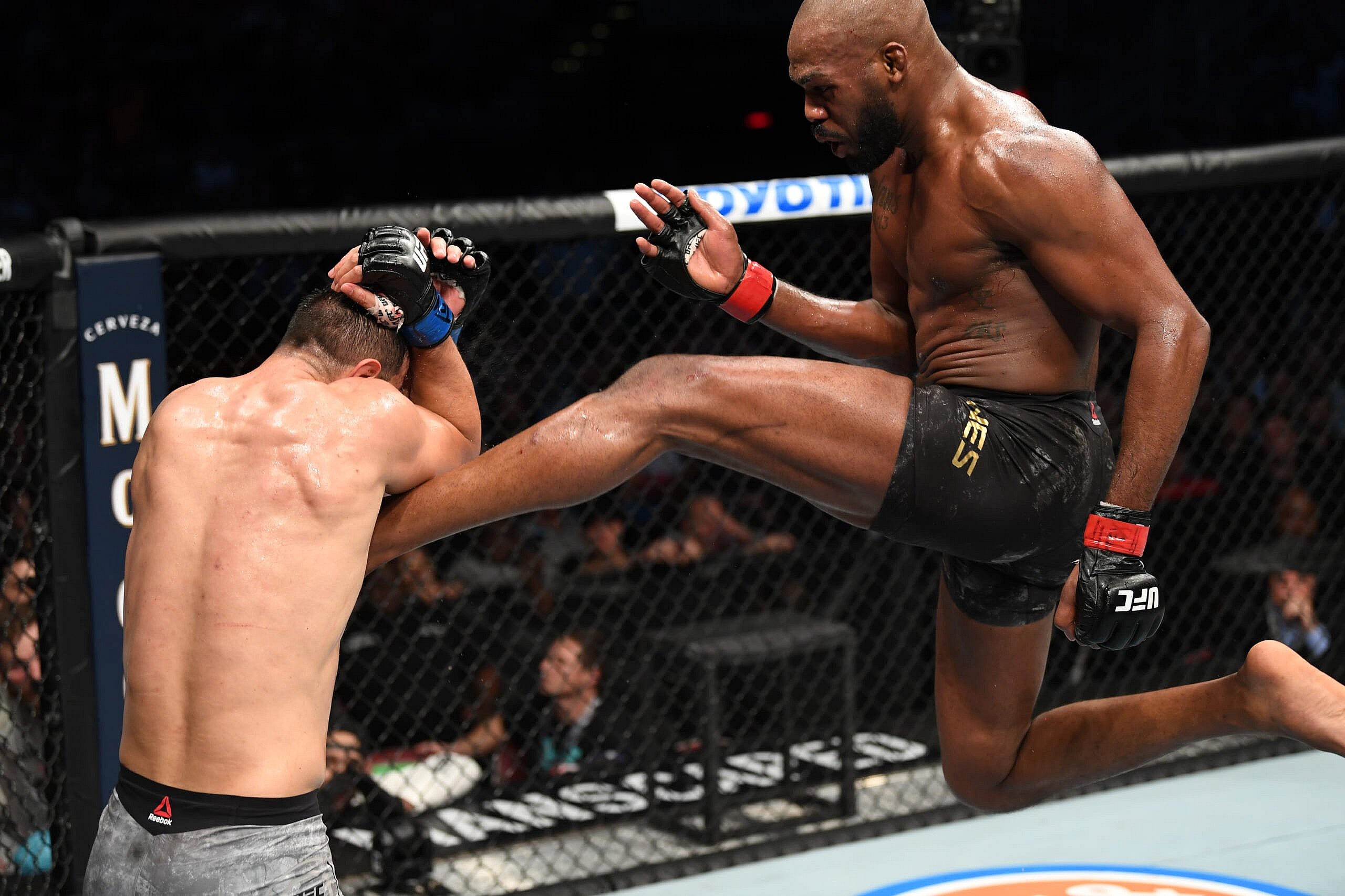 jon-jones-ufc-247-GettyImages-1204970529