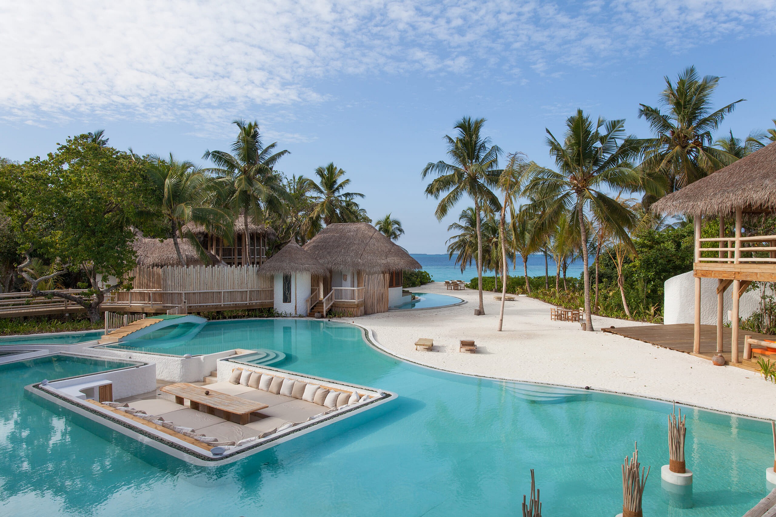 Private Reserve_Pool by Sandro Bruecklmeier soneva fushi