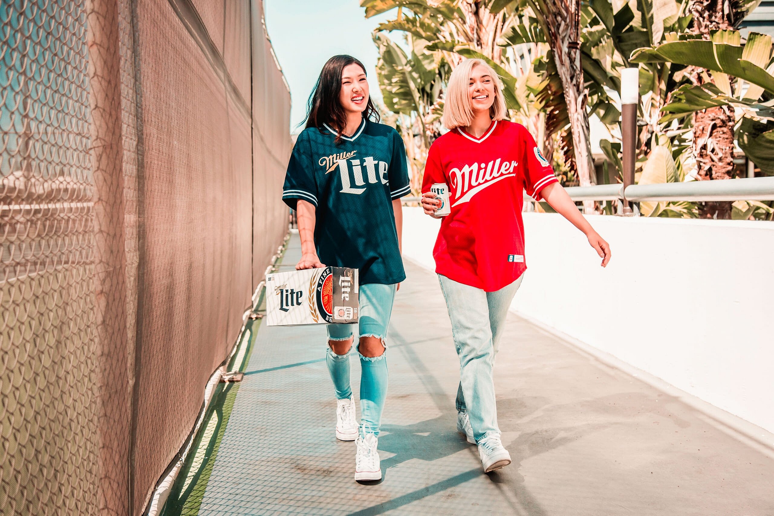 Miller Lite x Mitchell & Ness (3)