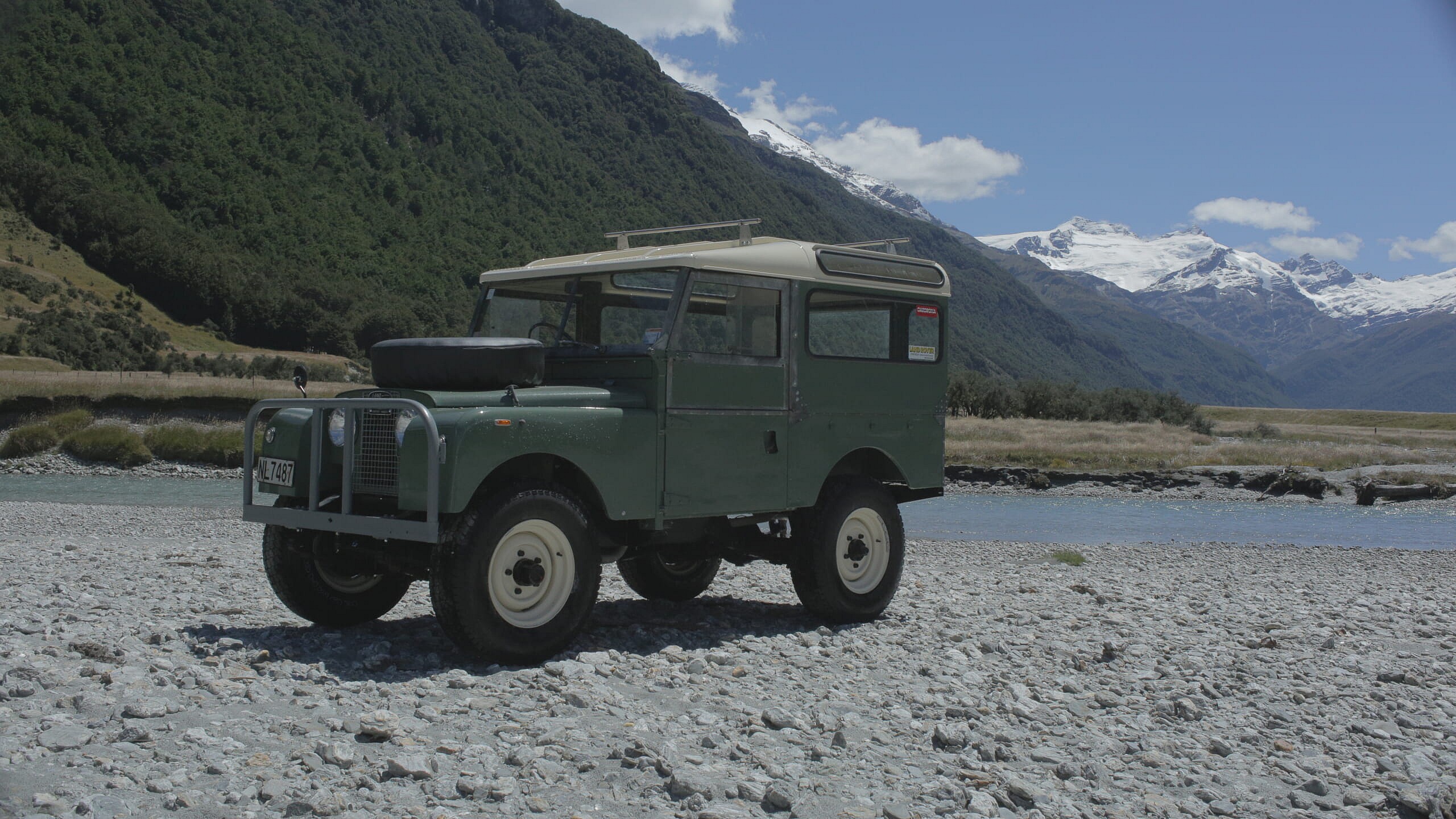DH8A0822.JPG 1957 Land Rover Defender Series I
