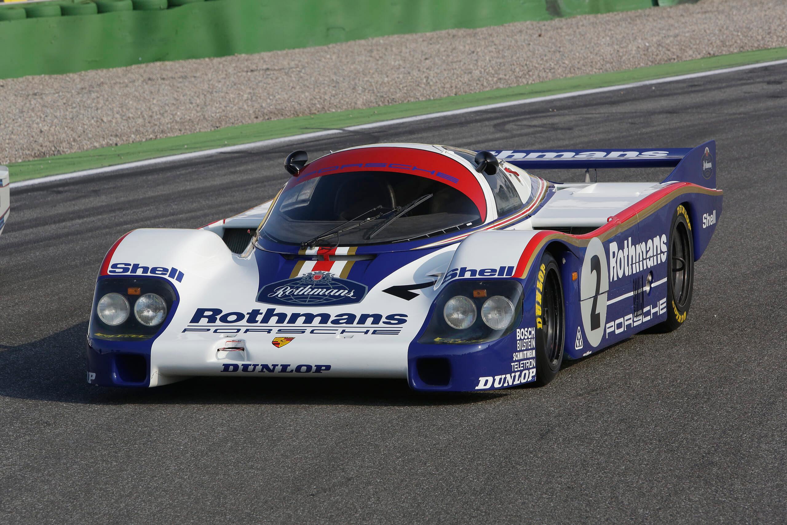 Porsche 962