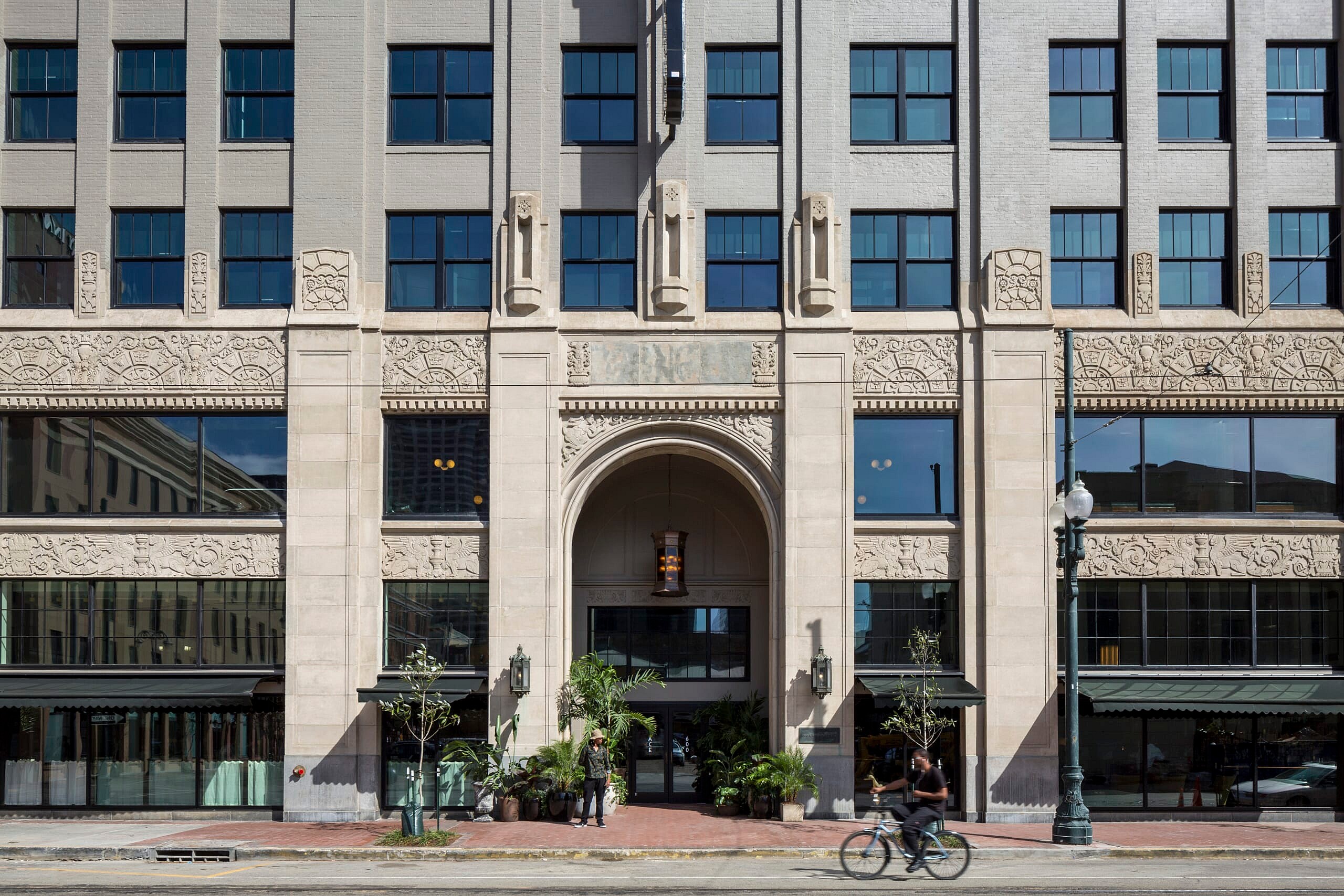 Ace-Hotel-New-Orleans_IMG_1855mcedit_Fran-Parente.jpg