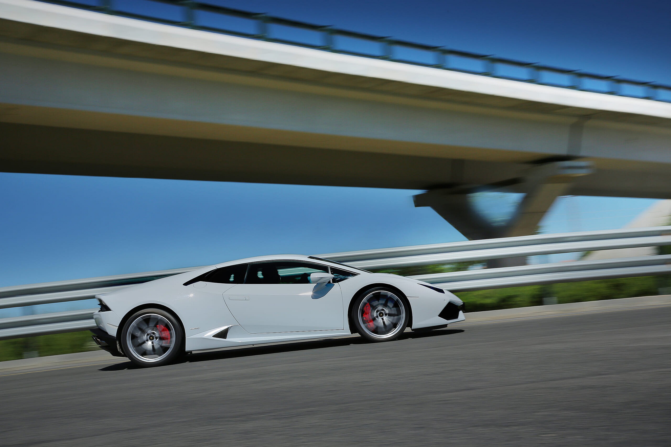 Lamborghini Huracan LP610-4 3