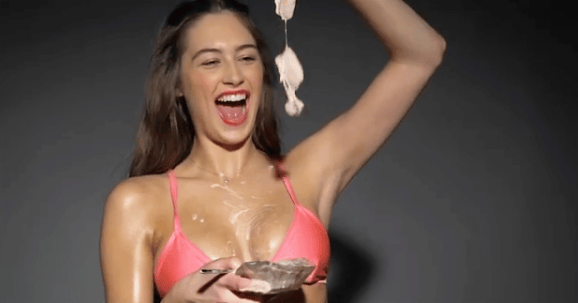Elsie Hewitt Promo.png