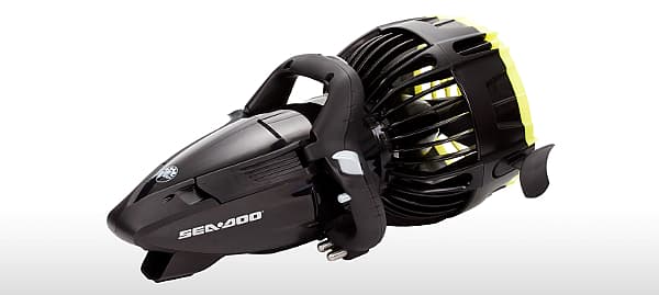 Sea-Doo Seascooter RS1 - three quarters.jpg Through three gears, it's capable of over 4 MPH