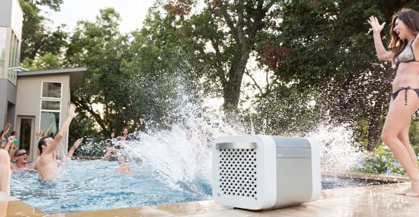 Kube is made to withstand water and weather
