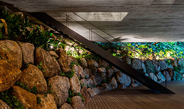Studio MK27 Brazilian Jungle House - deck stairs.jpg Built right into the hillside (Photo: Fernando Guerra)