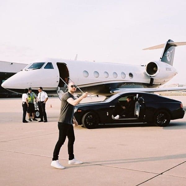 Drake-Rolls-Royce-Wraith-600x600.jpg