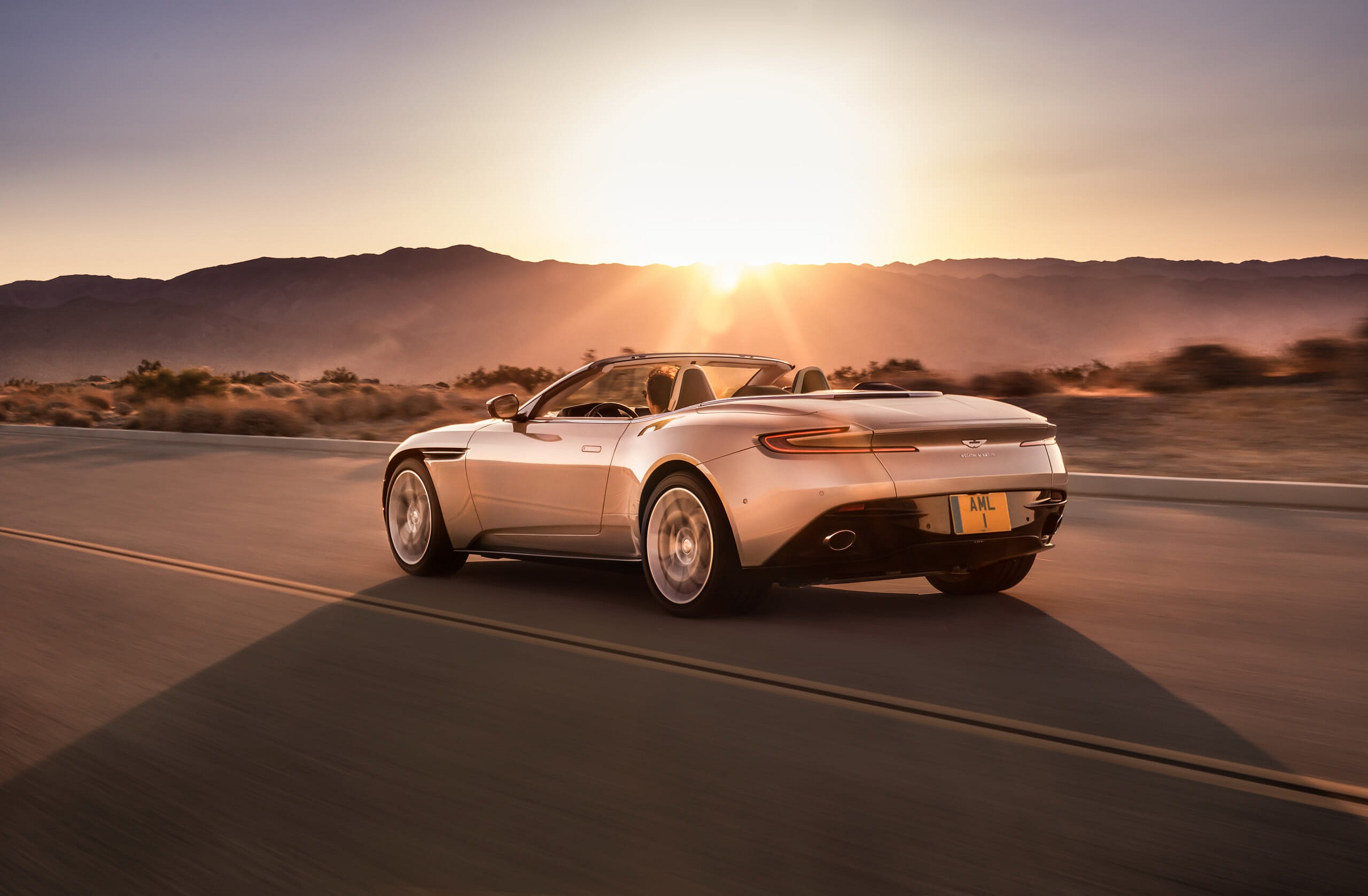 DB11_Volante_03