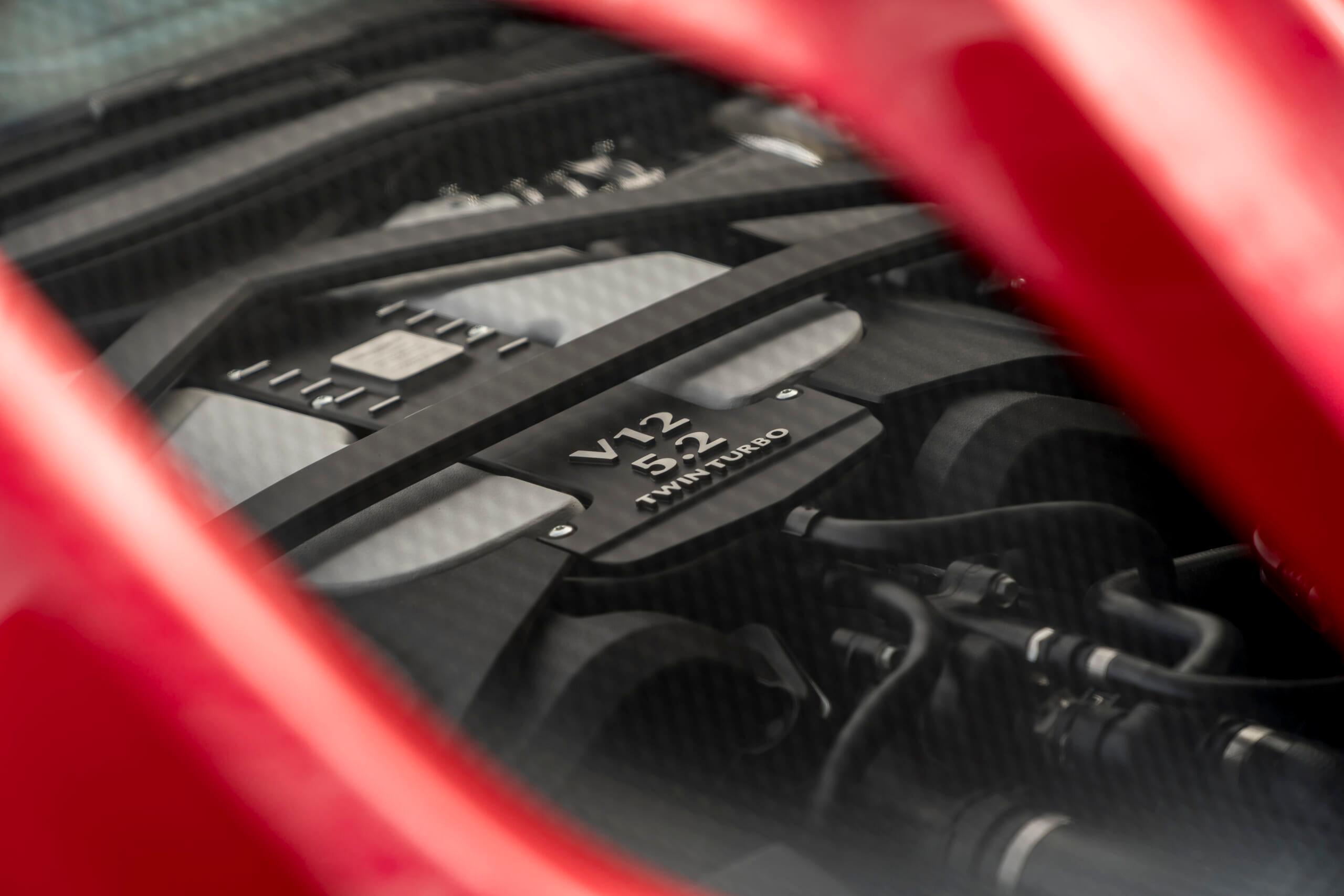 DBS_Superleggera_27782