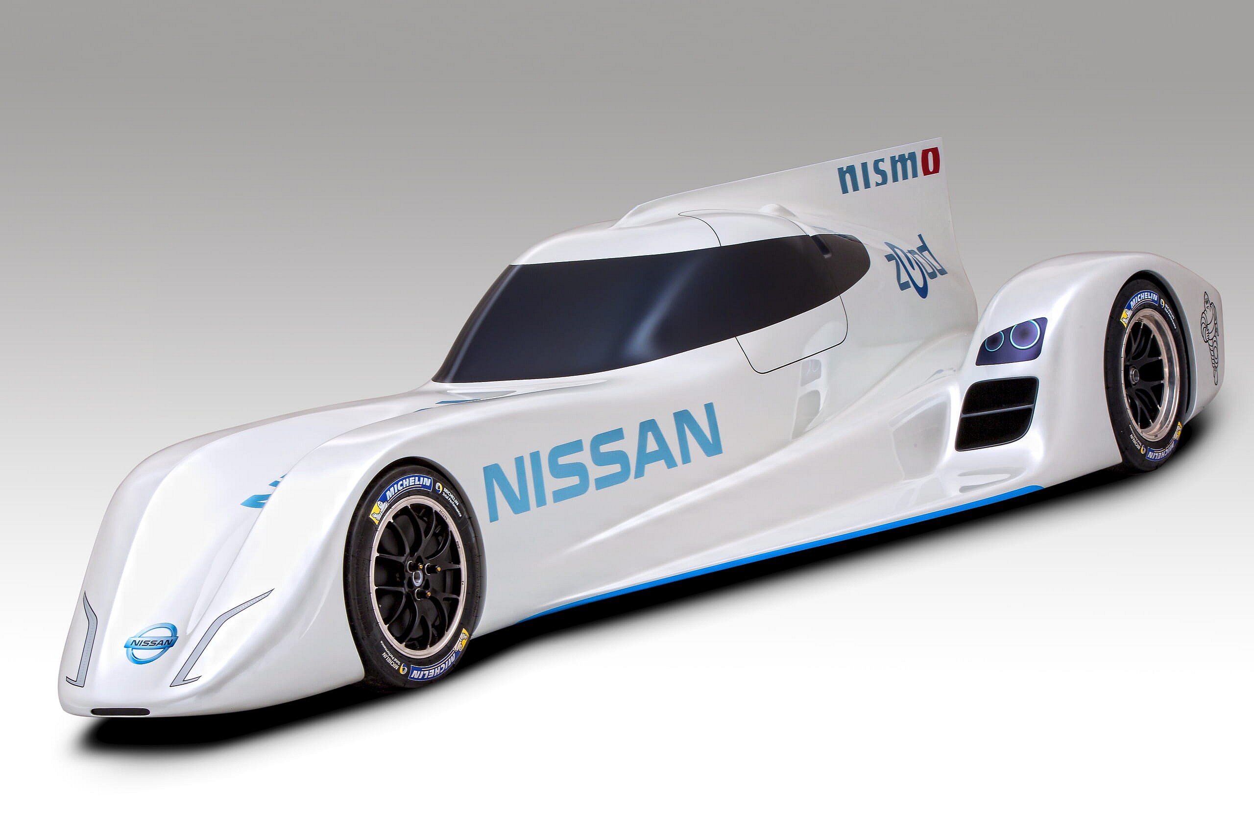 Nissan_ZEOD_RC_6.jpg