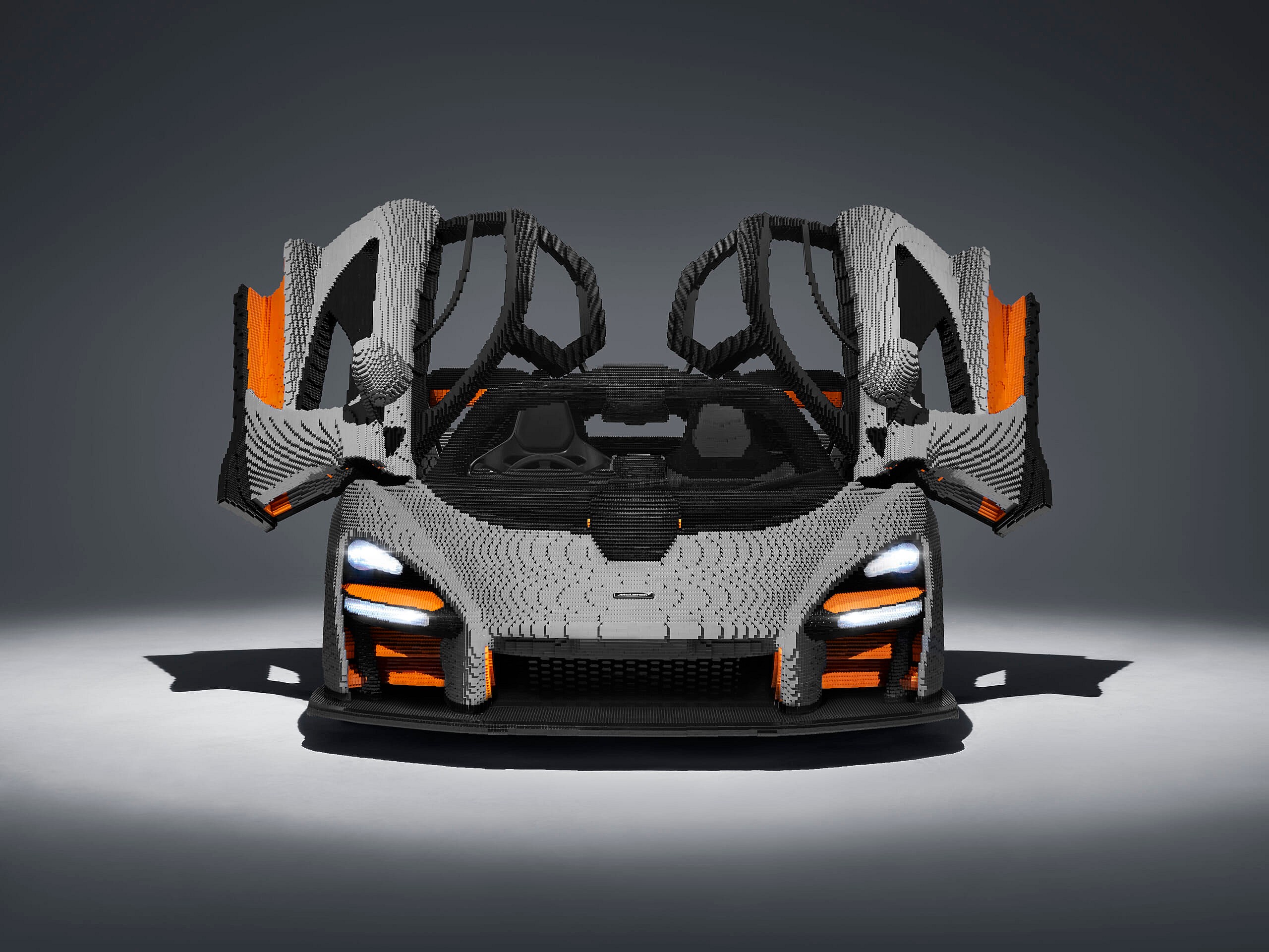 LEGO McLaren Senna  (4)