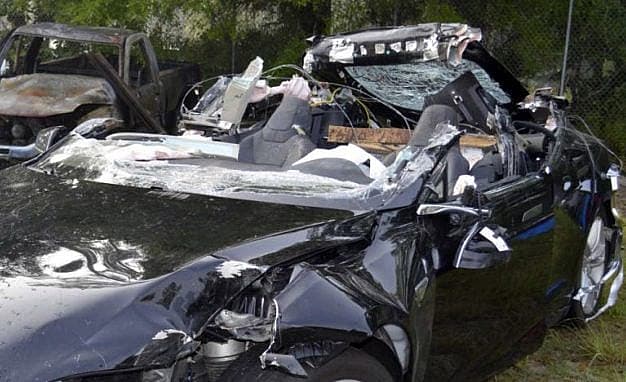 Tesla Autopilot-crash