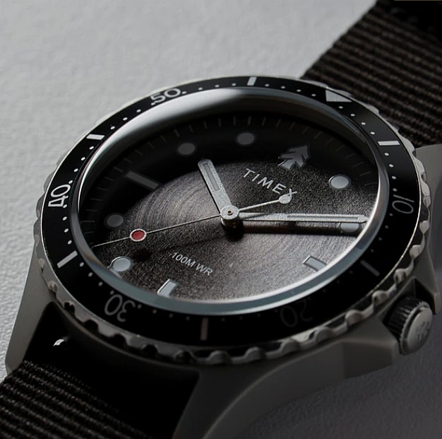 Timex-Huckberry-Timex-Diver